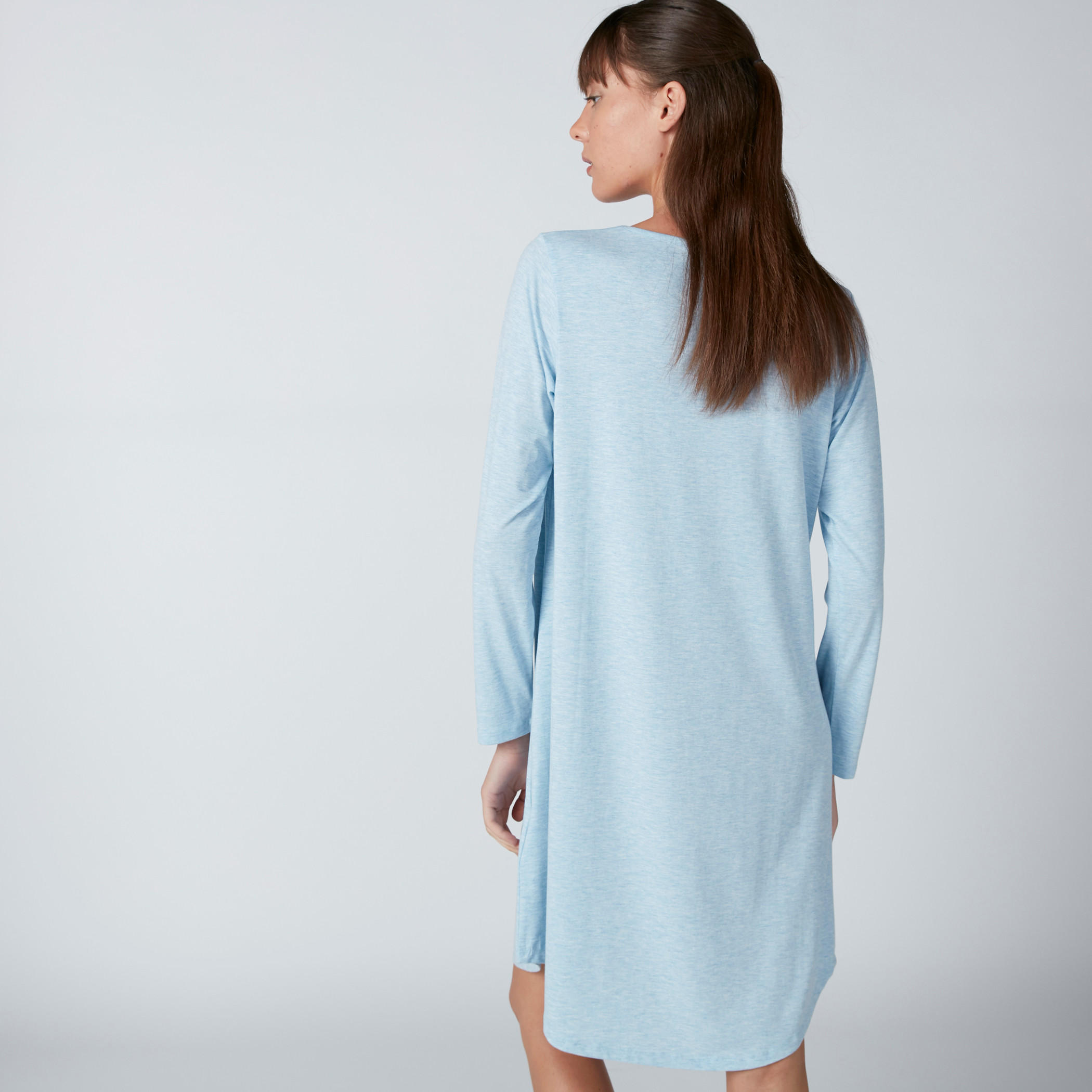قميص نوم بأكمام طويلة وطبعات وتفاصيل لؤلؤ-women-clothing-nightwear-nighties-image-2