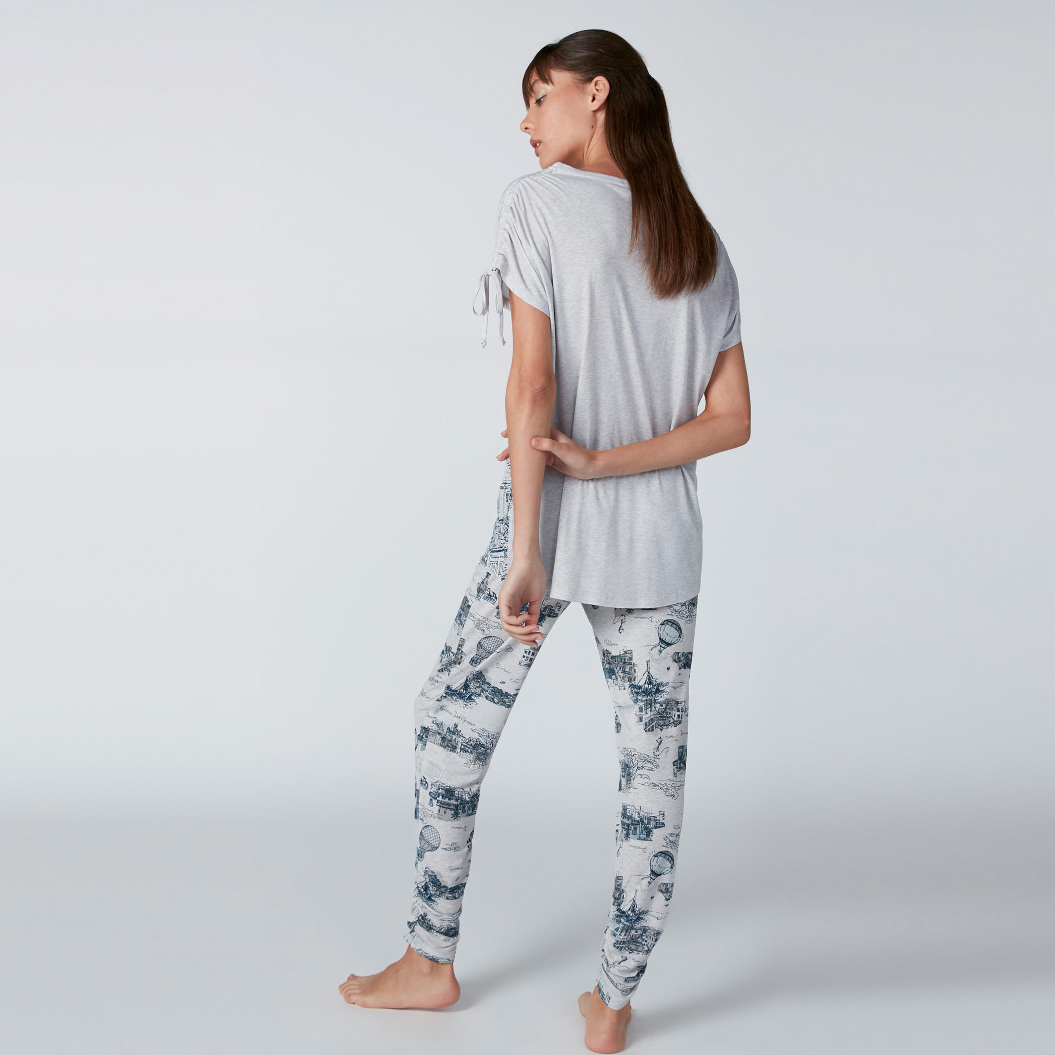 طقم بنطال بيجاما وبلوزة بياقة قارب وطبعات-women-clothing-nightwear-pyjamas-longsets-image-1