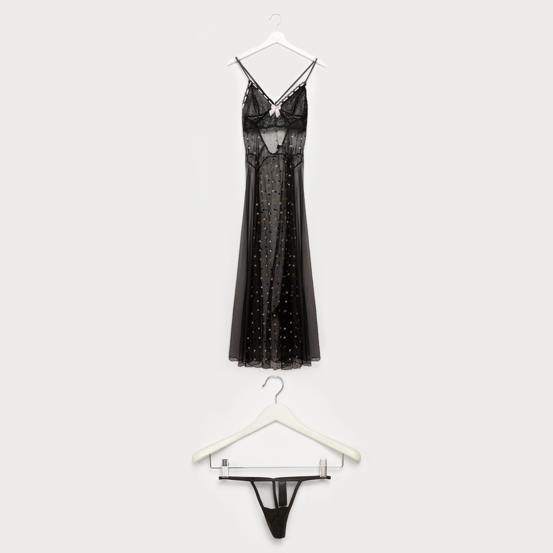 بيبي دول بياقة V وتفاصيل دانتيل مع ثونج-women-clothing-lingerie-babydollsandbodysuits-image-1