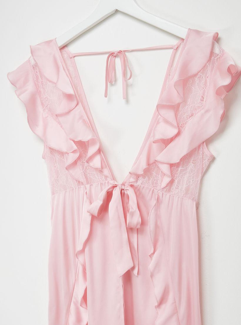 قميص نوم طويل بأربطة وتفاصيل كشكش ودانتيل-women-clothing-nightwear-nighties-image-2