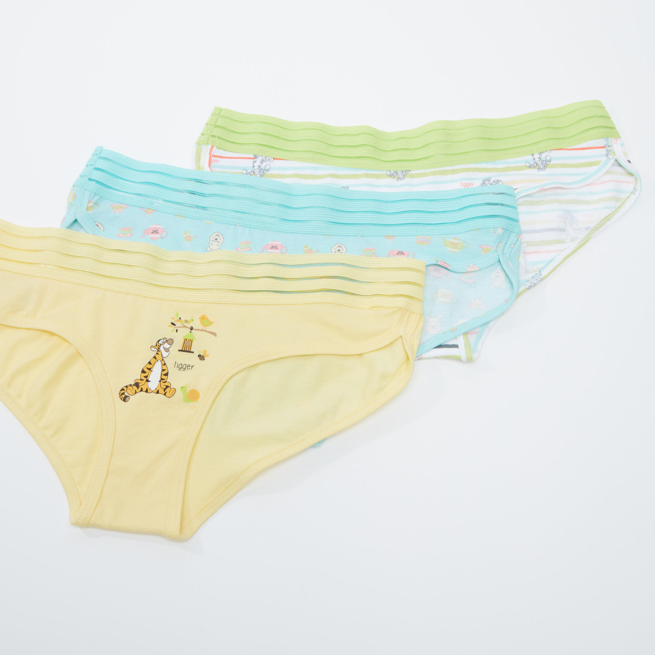 سراويل بطبعات ويني ذا بو - طقم من 3 قطع-women-clothing-lingerie-panties-image-1