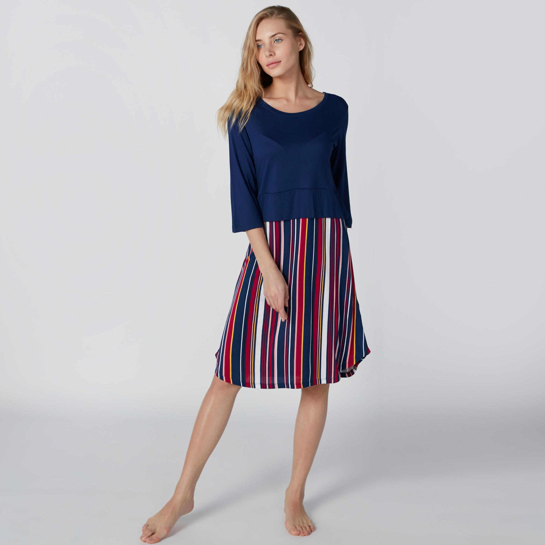 فستان بياقة مستديرة وكشكش على الخصر وأكمام 3/4-women-clothing-nightwear-nighties-image-1