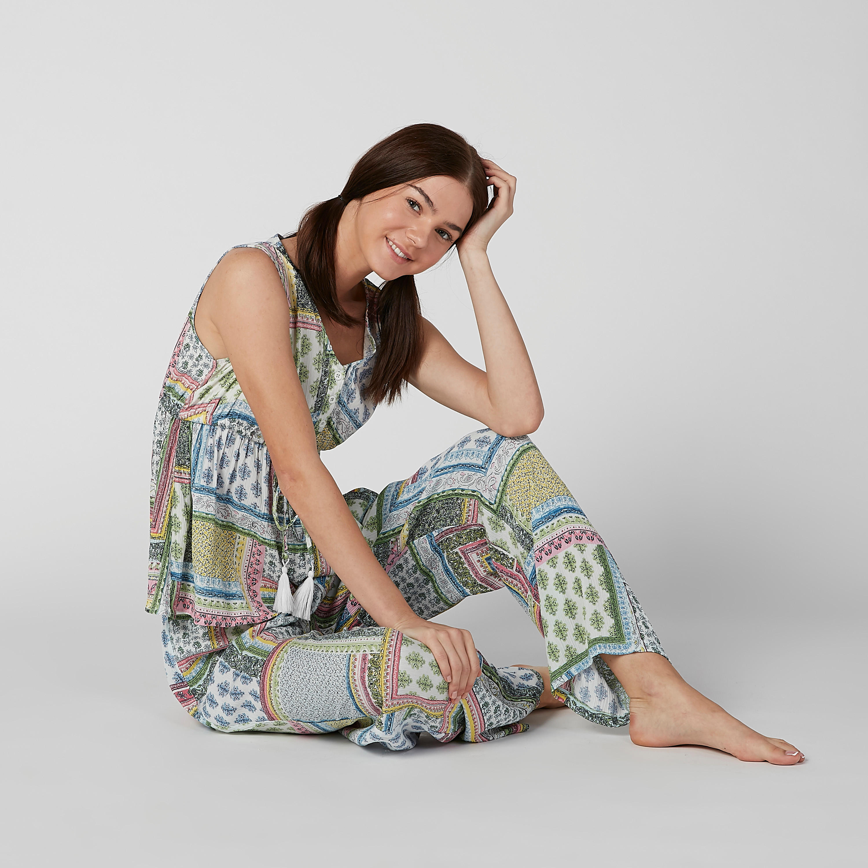 طقم بنطال بيجاما طويل وبلوزة دون أكمام برباط وطبعات-women-clothing-nightwear-pyjamas-longsets-image-1