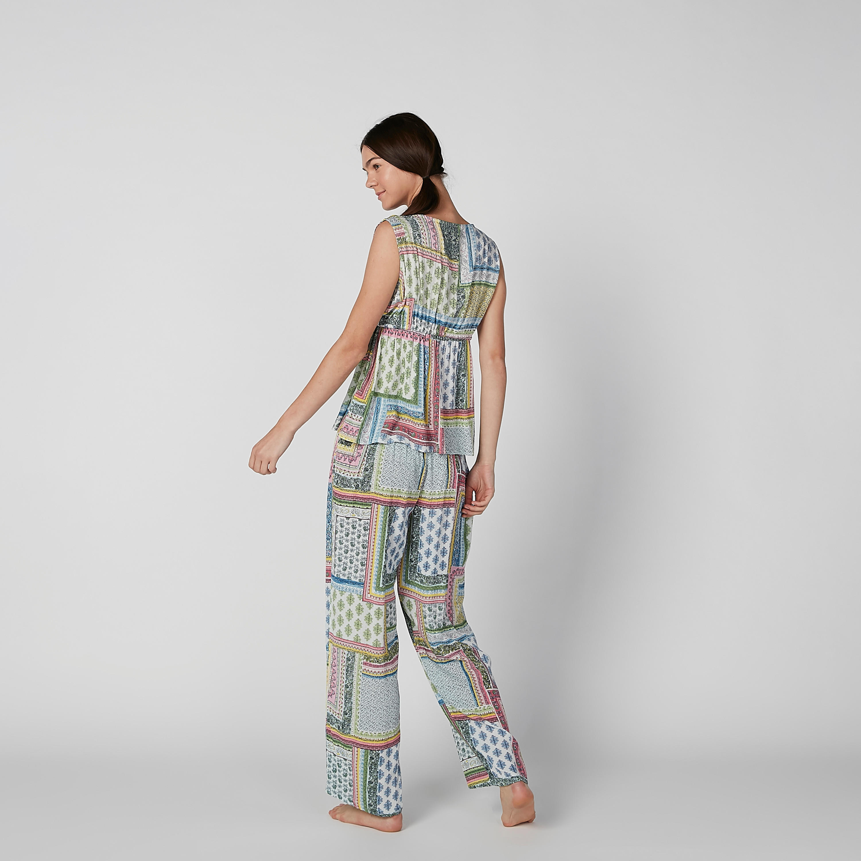 طقم بنطال بيجاما طويل وبلوزة دون أكمام برباط وطبعات-women-clothing-nightwear-pyjamas-longsets-image-4