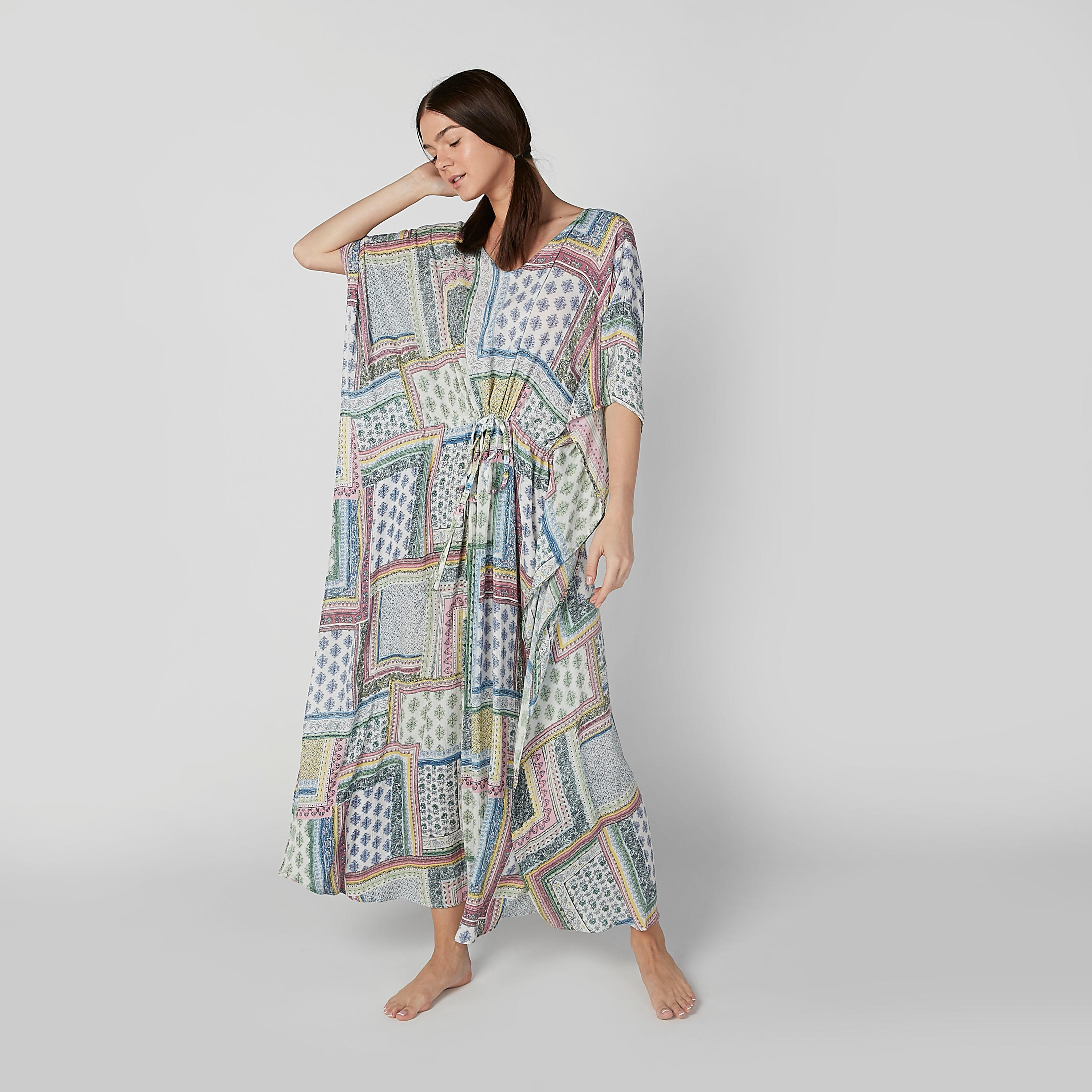 قميص نوم قفطان طويل بأكمام 3/4 وطبعات-women-clothing-nightwear-nighties-image-1