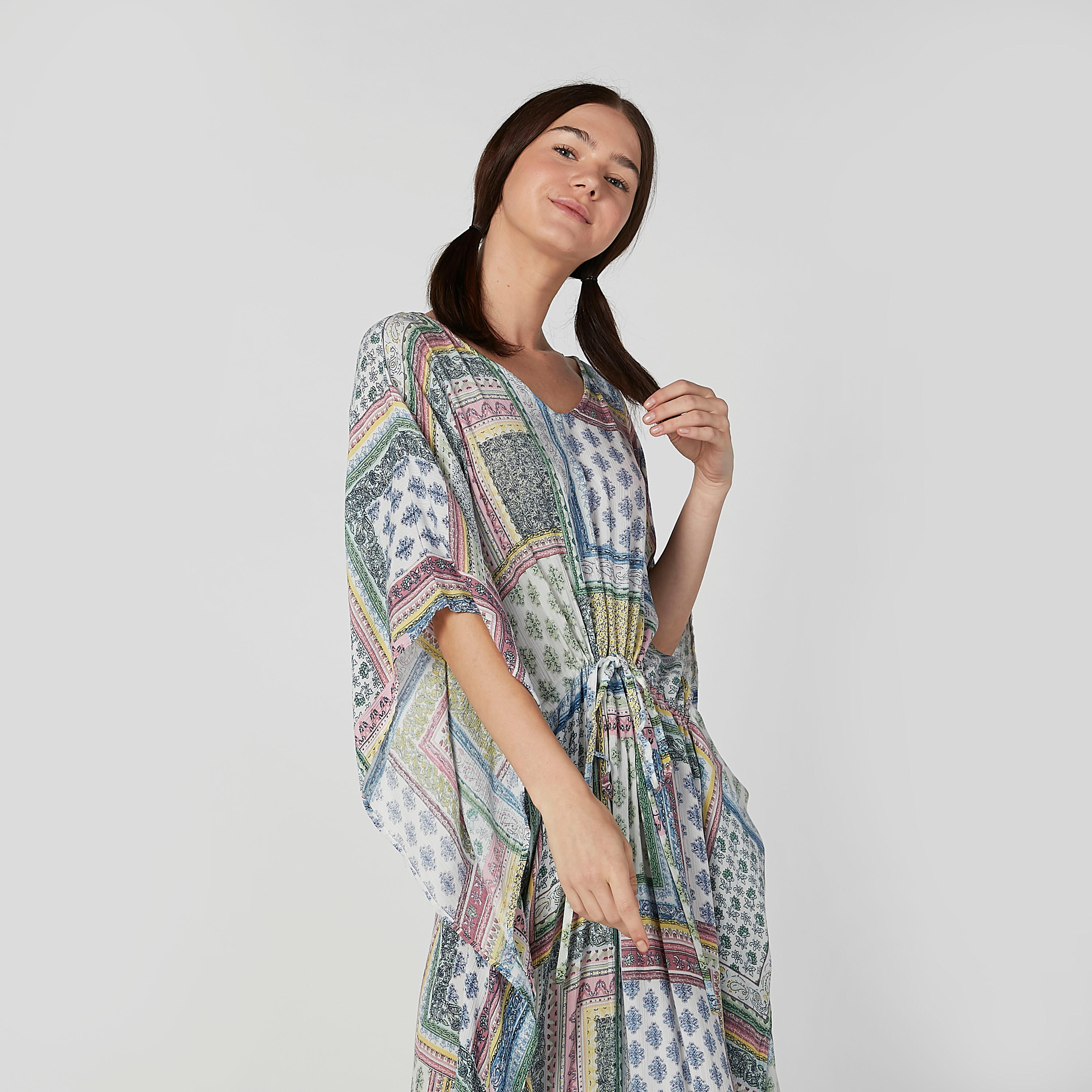 قميص نوم قفطان طويل بأكمام 3/4 وطبعات-women-clothing-nightwear-nighties-image-2