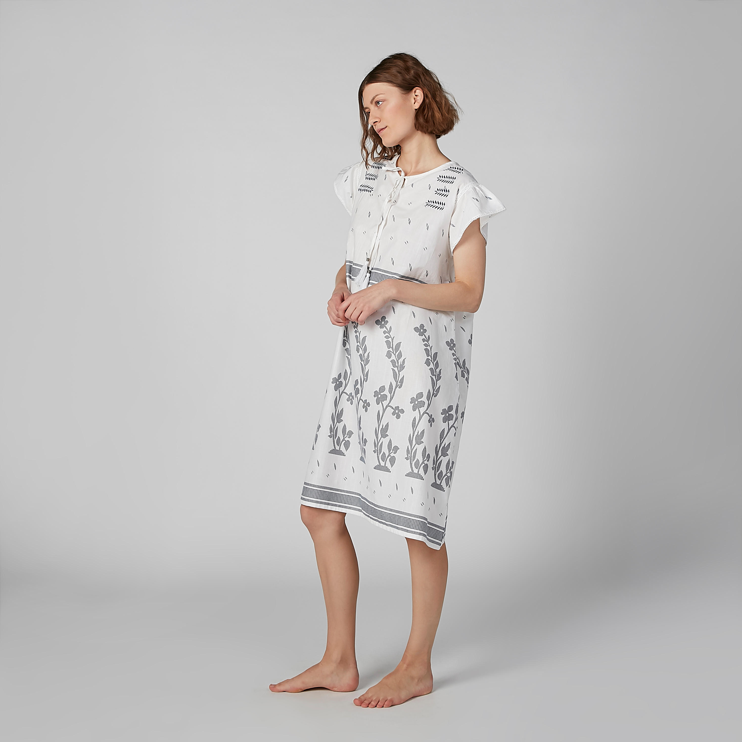 قميص نوم بأكمام كاب وأربطة وطبعات-women-clothing-nightwear-nighties-image-3