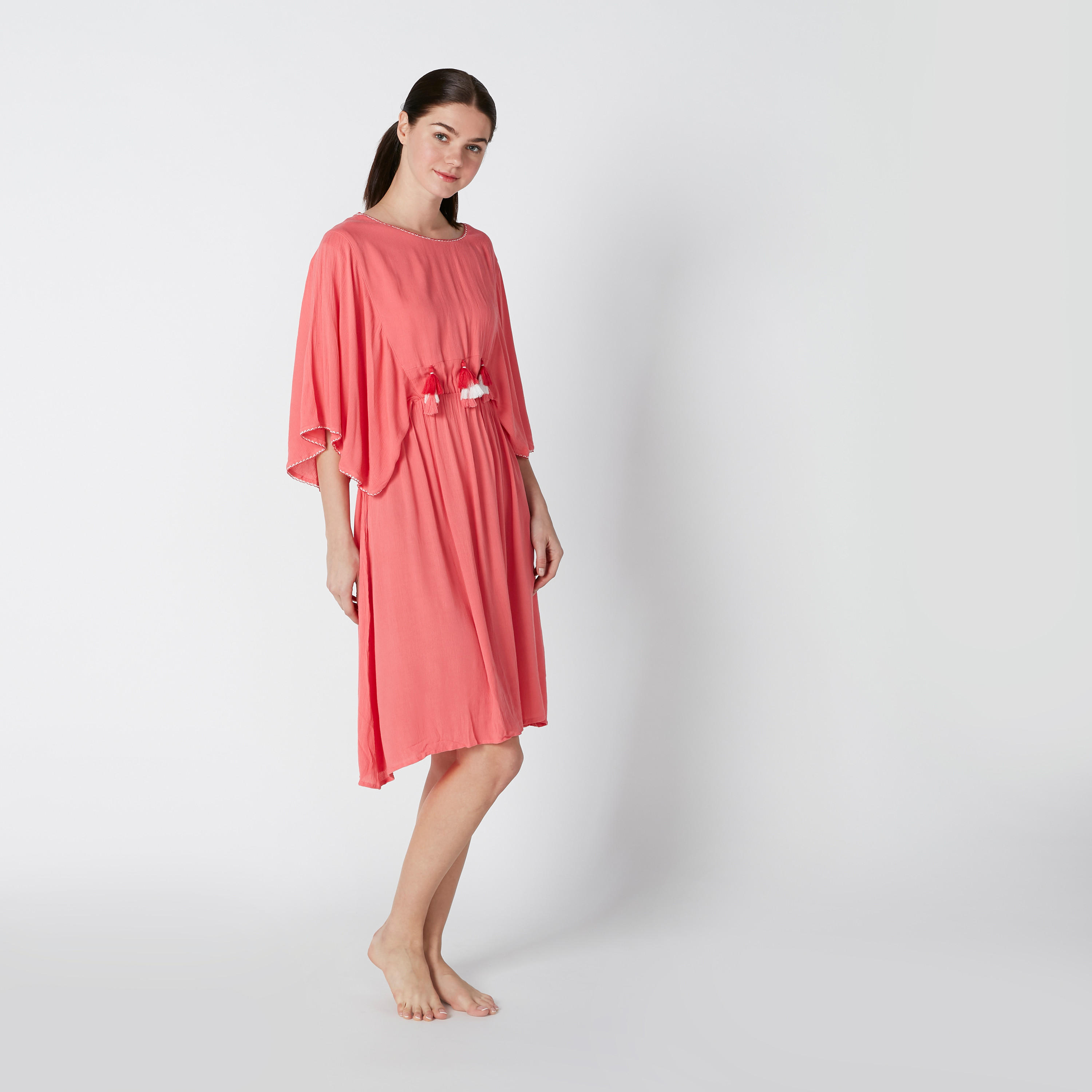 قميص نوم بأكمام واسعة وشرّابات-women-clothing-nightwear-nighties-image-3