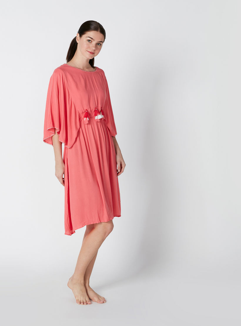 قميص نوم بأكمام واسعة وشرّابات-women-clothing-nightwear-nighties-image-3