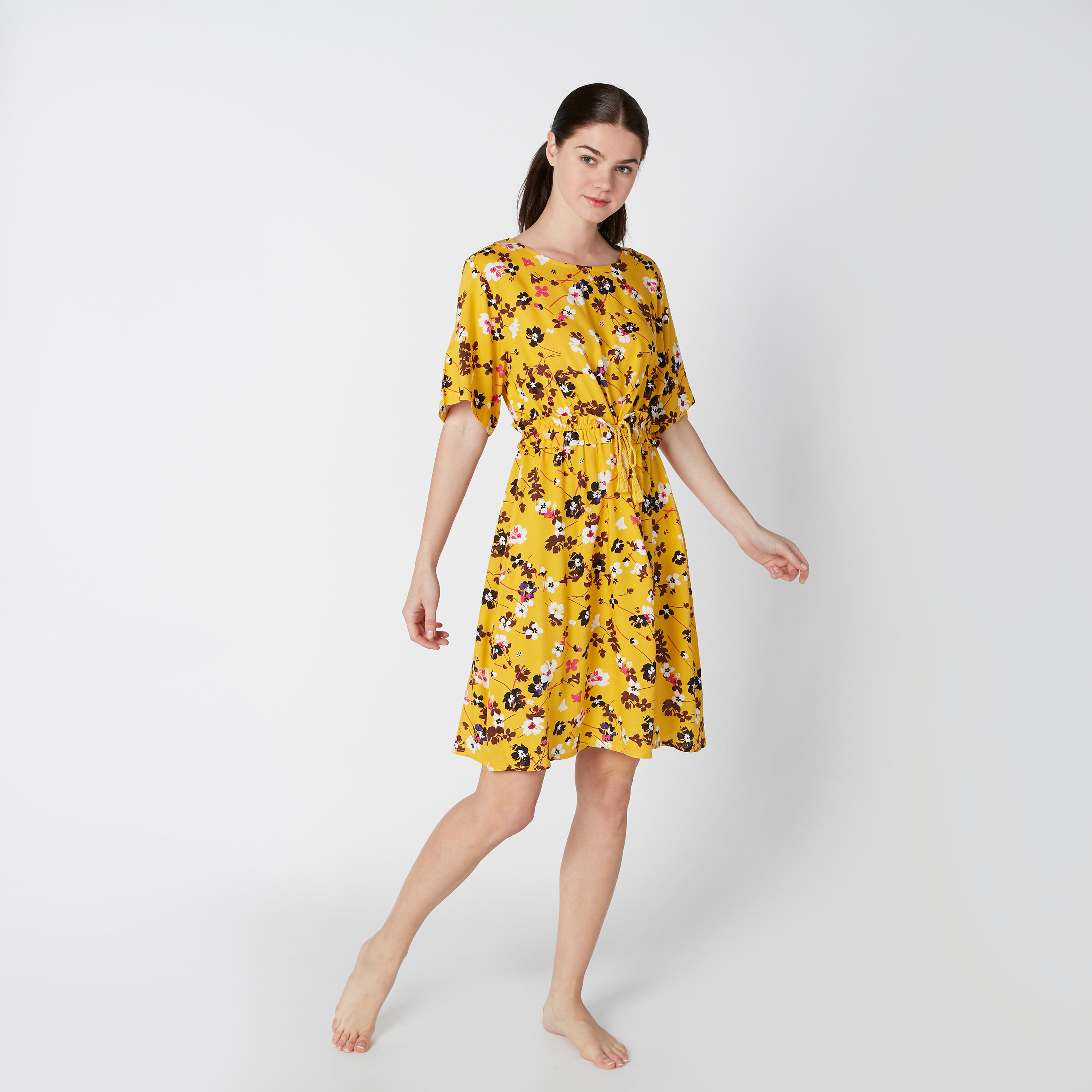 قميص نوم بأكمام قصيرة ورباط - طقم من قطعتين-women-clothing-nightwear-nighties-image-2