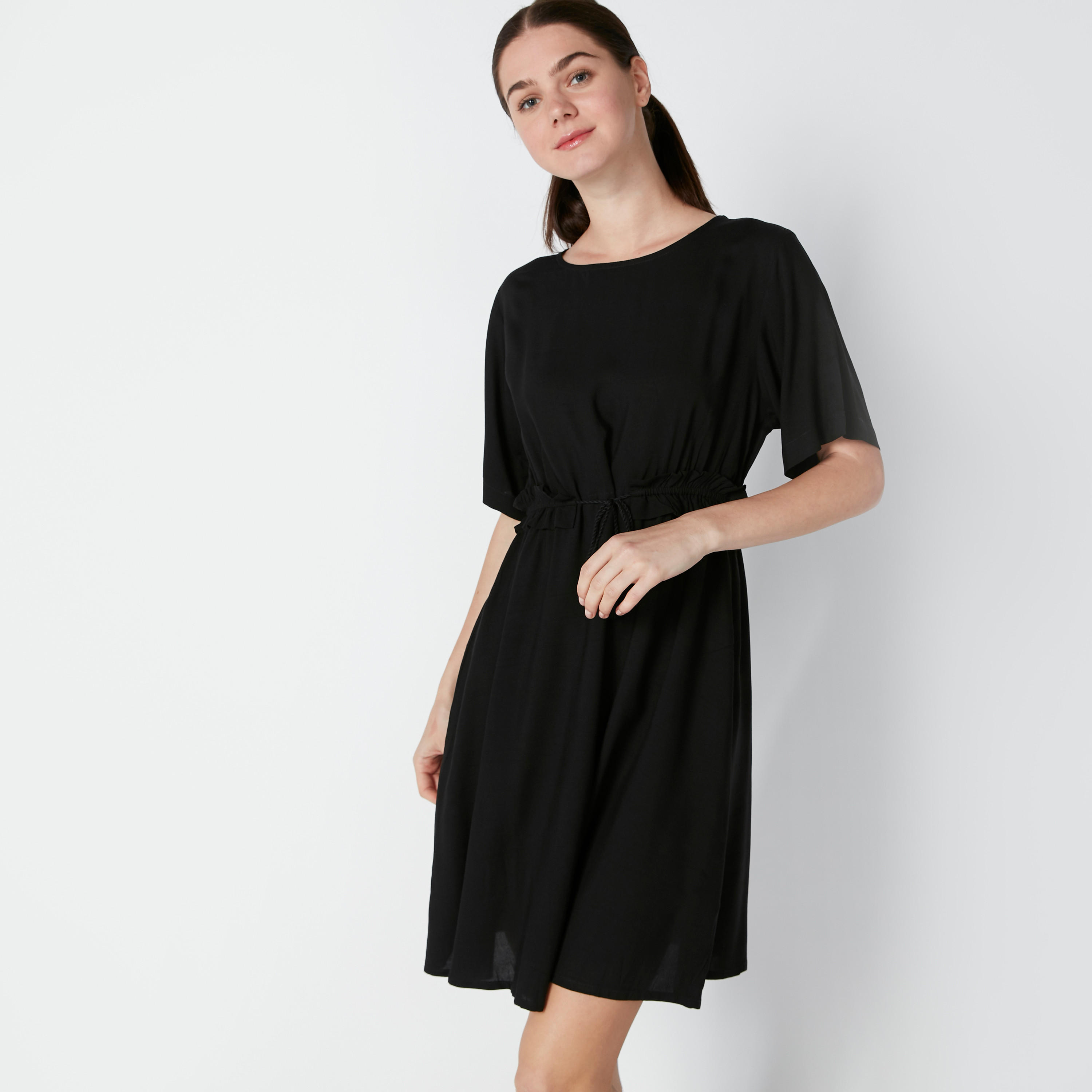قميص نوم بأكمام قصيرة ورباط - طقم من قطعتين-women-clothing-nightwear-nighties-image-5