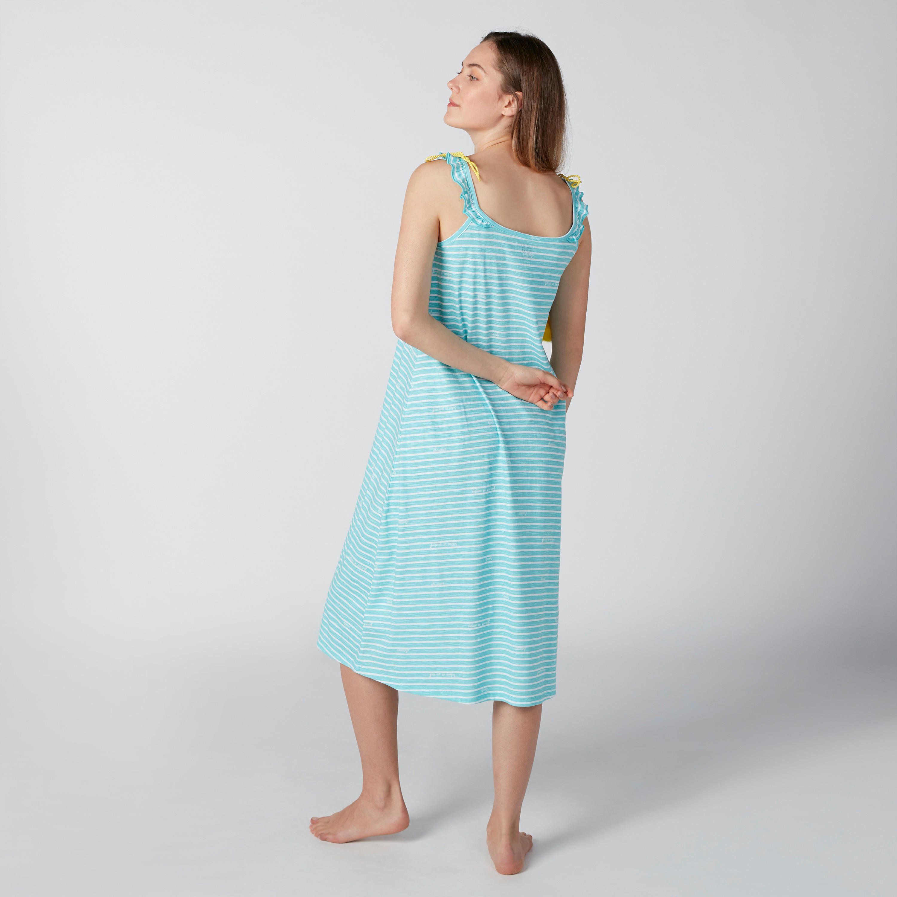 قميص نوم دون أكمام بتفاصيل بوم بوم وطبعات تويتي-women-clothing-nightwear-nighties-image-2