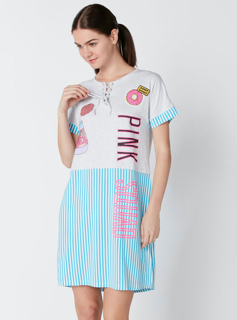 قميص نوم مستدام بأكمام قصيرة وأربطة وطبعات -women-clothing-nightwear-nighties-image-3