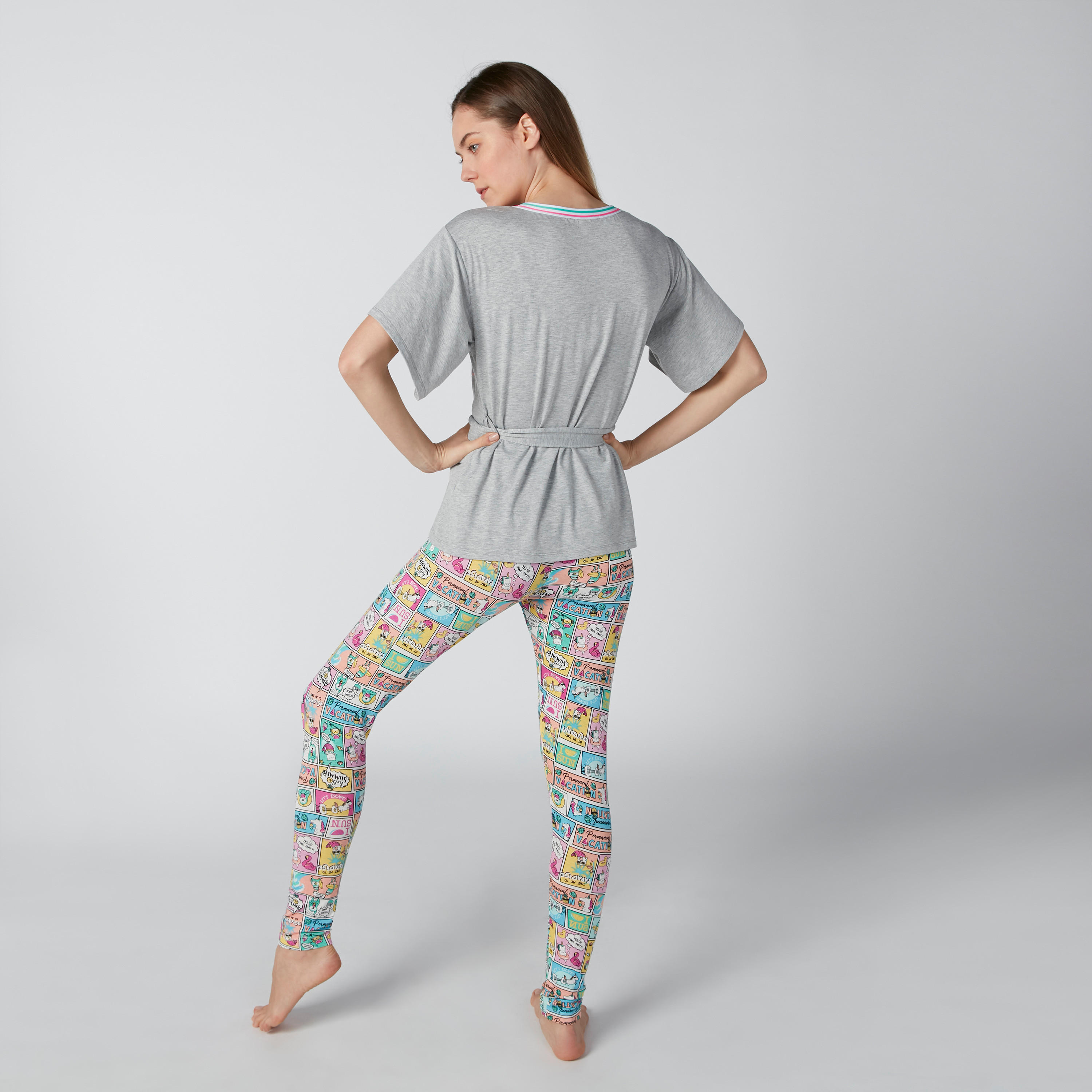 طقم بنطال بيجاما وتيشيرت برباط وطبعات-women-clothing-nightwear-pyjamas-longsets-image-2