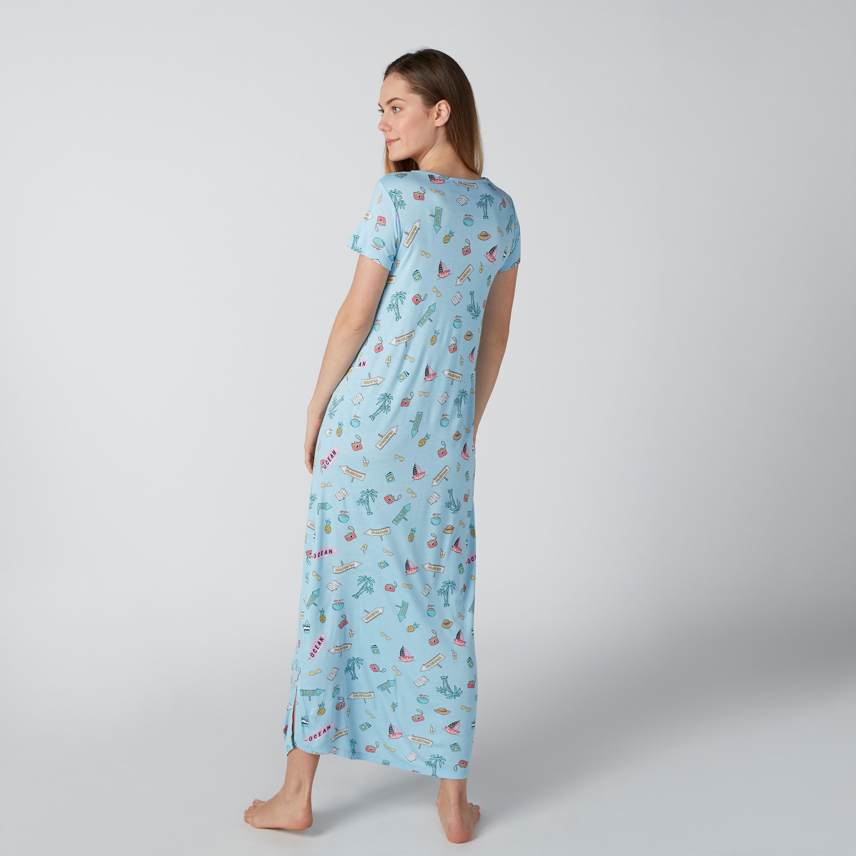 قميص نوم طويل بياقة مستديرة وأكمام قصيرة وطبعات-women-clothing-nightwear-nighties-image-2