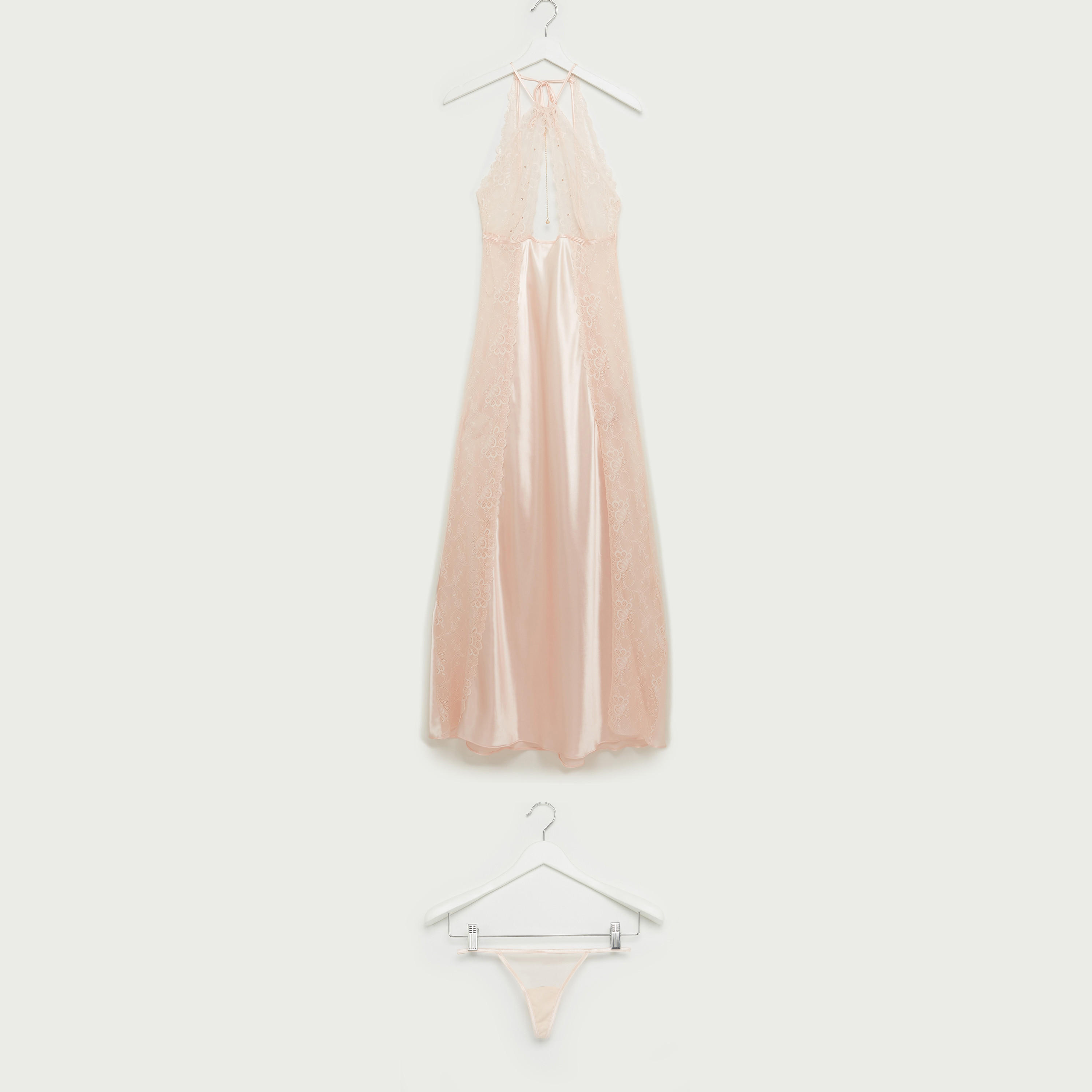 قميص نوم طويل بتفاصيل دانتيل مع ثونج-women-clothing-nightwear-nighties-image-1