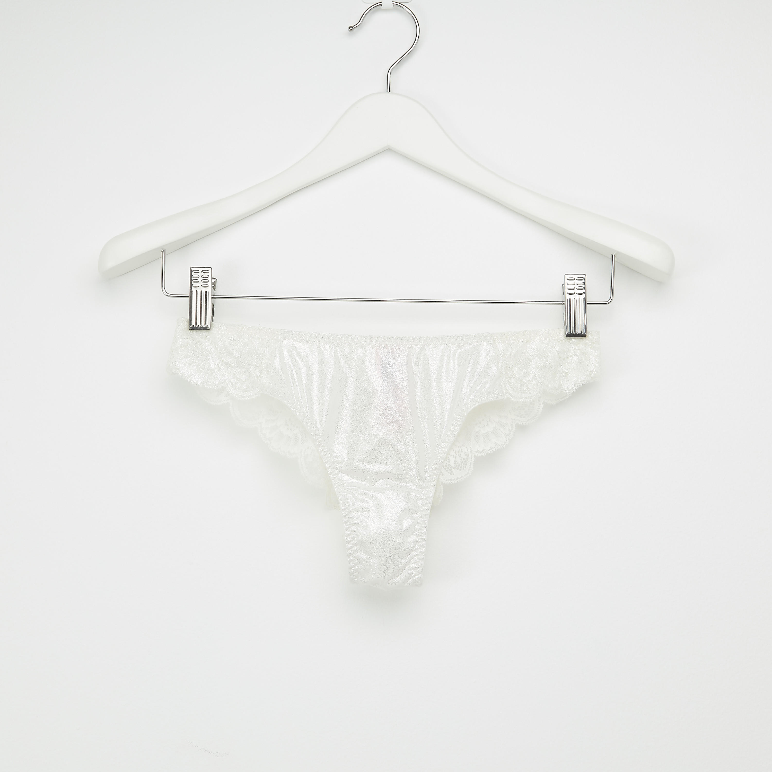 سراويل بيكيني بتفاصيل دانتيل-women-clothing-lingerie-panties-image-1