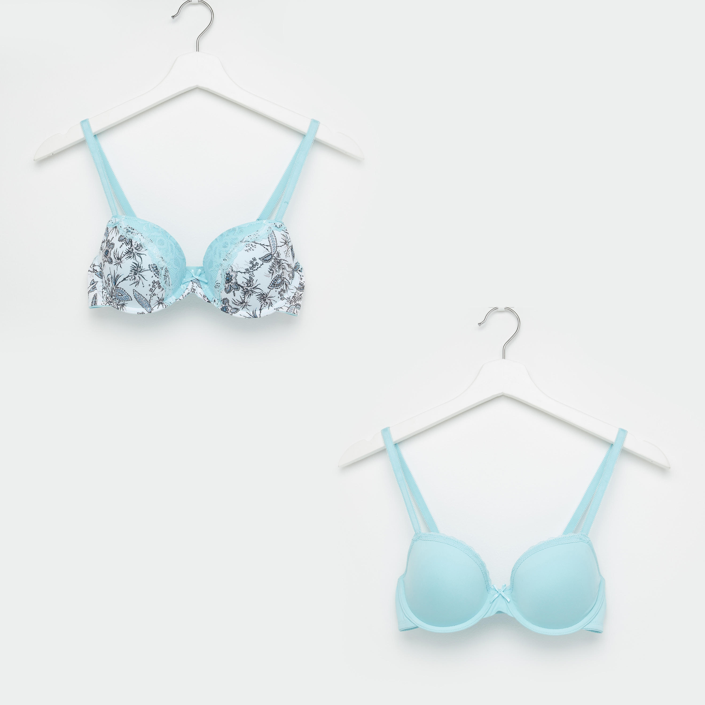 صدريّة مبطّنة بتفاصيل دانتيل ومشبك إغلاق - طقم من قطعتين-women-clothing-lingerie-bras-image-1