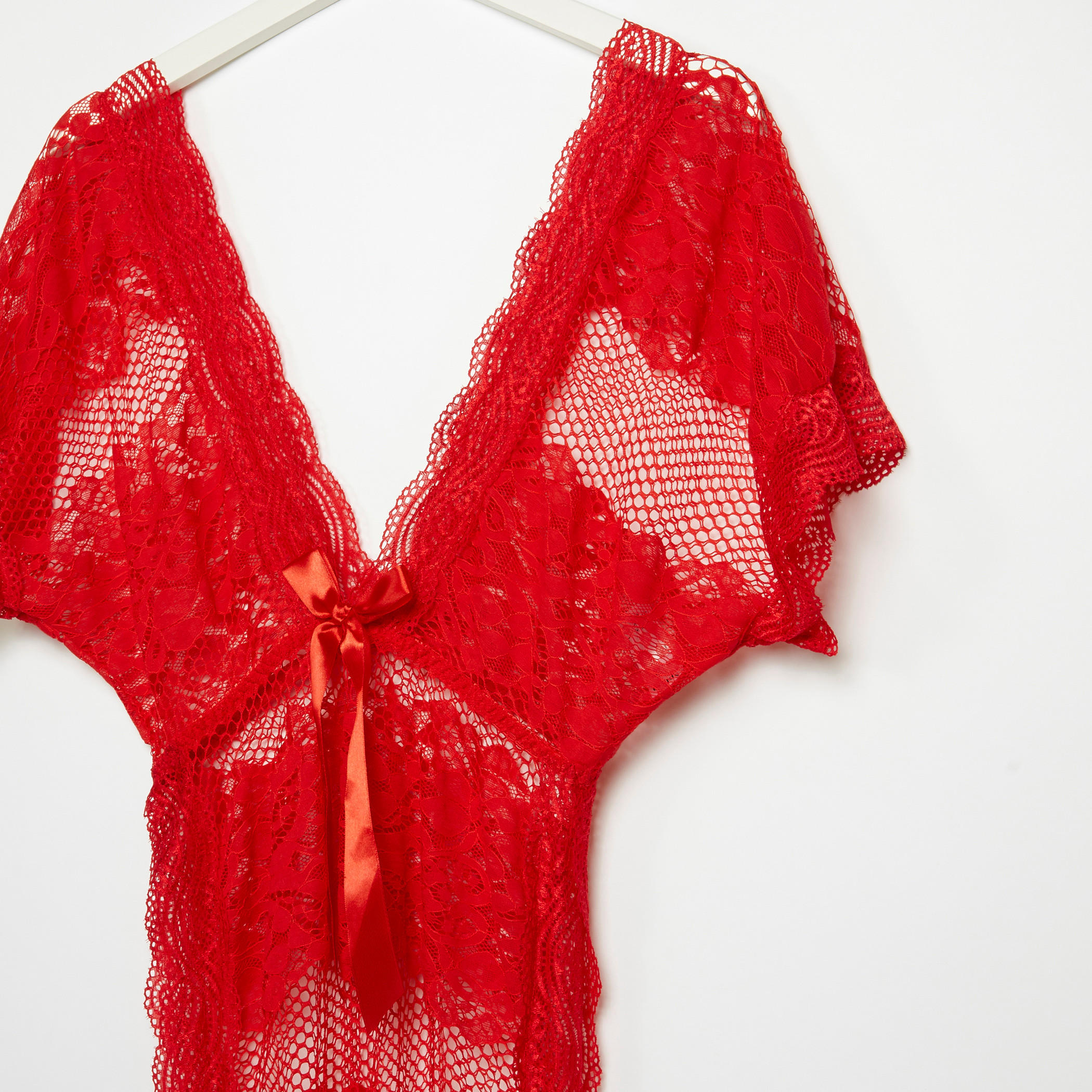 قميص نوم بياقة V وأكمام قصيرة مع ثونج-women-clothing-nightwear-nighties-image-3
