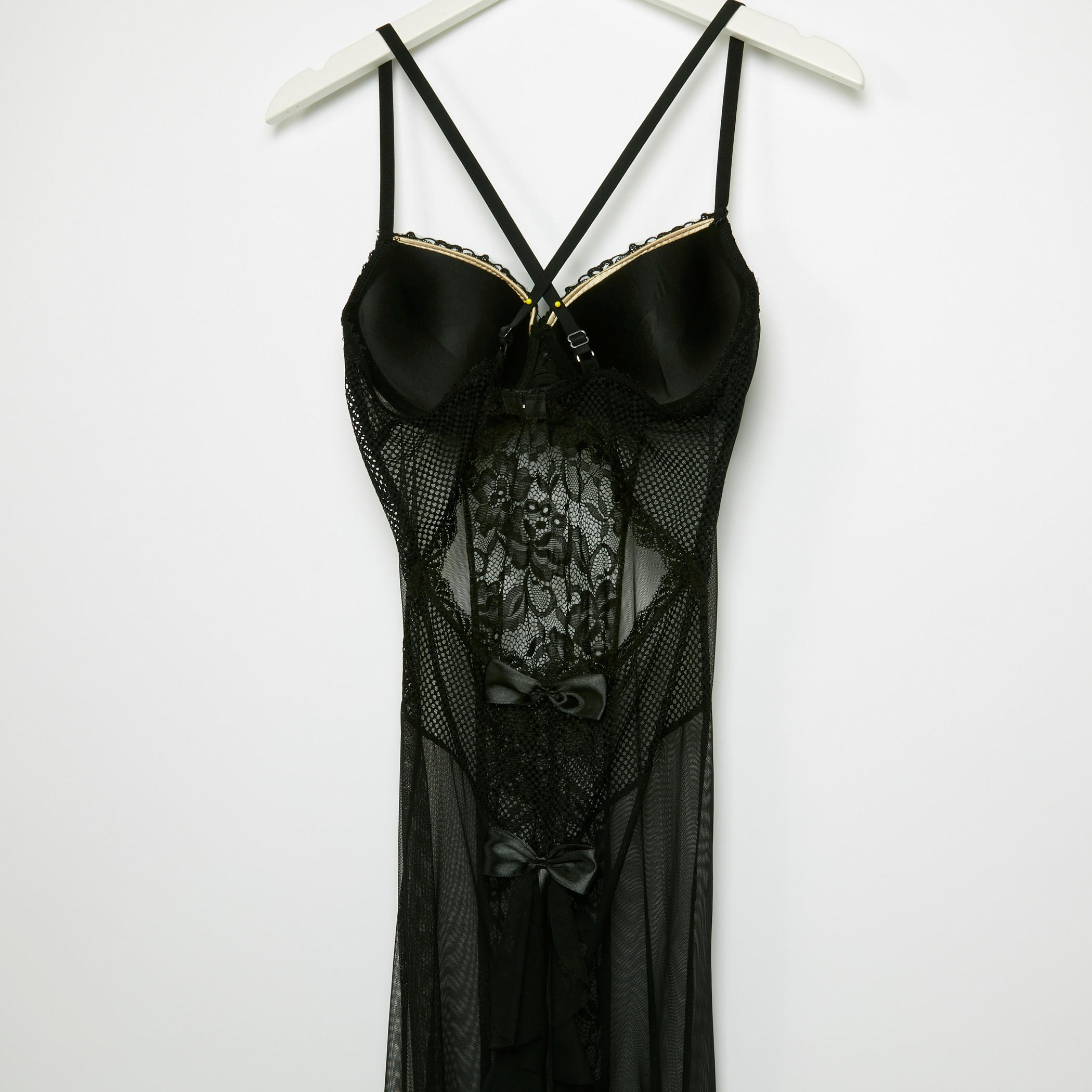 قميص نوم بحمّالة متقاطعة وفيونكة مع ثونج-women-clothing-nightwear-nighties-image-3