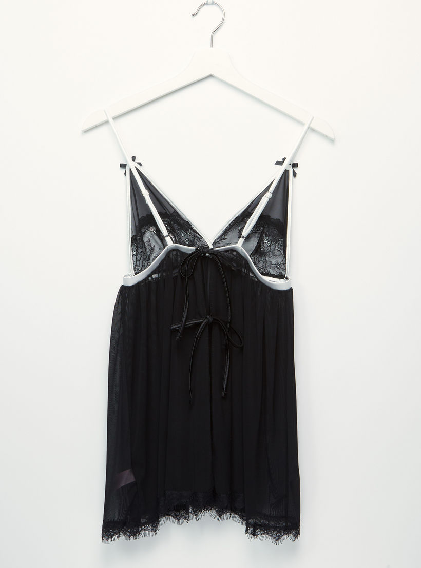 قميص نوم بيبي دول بتفاصيل دانتيل مع ثونج-women-clothing-nightwear-pyjamas-longsets-image-3