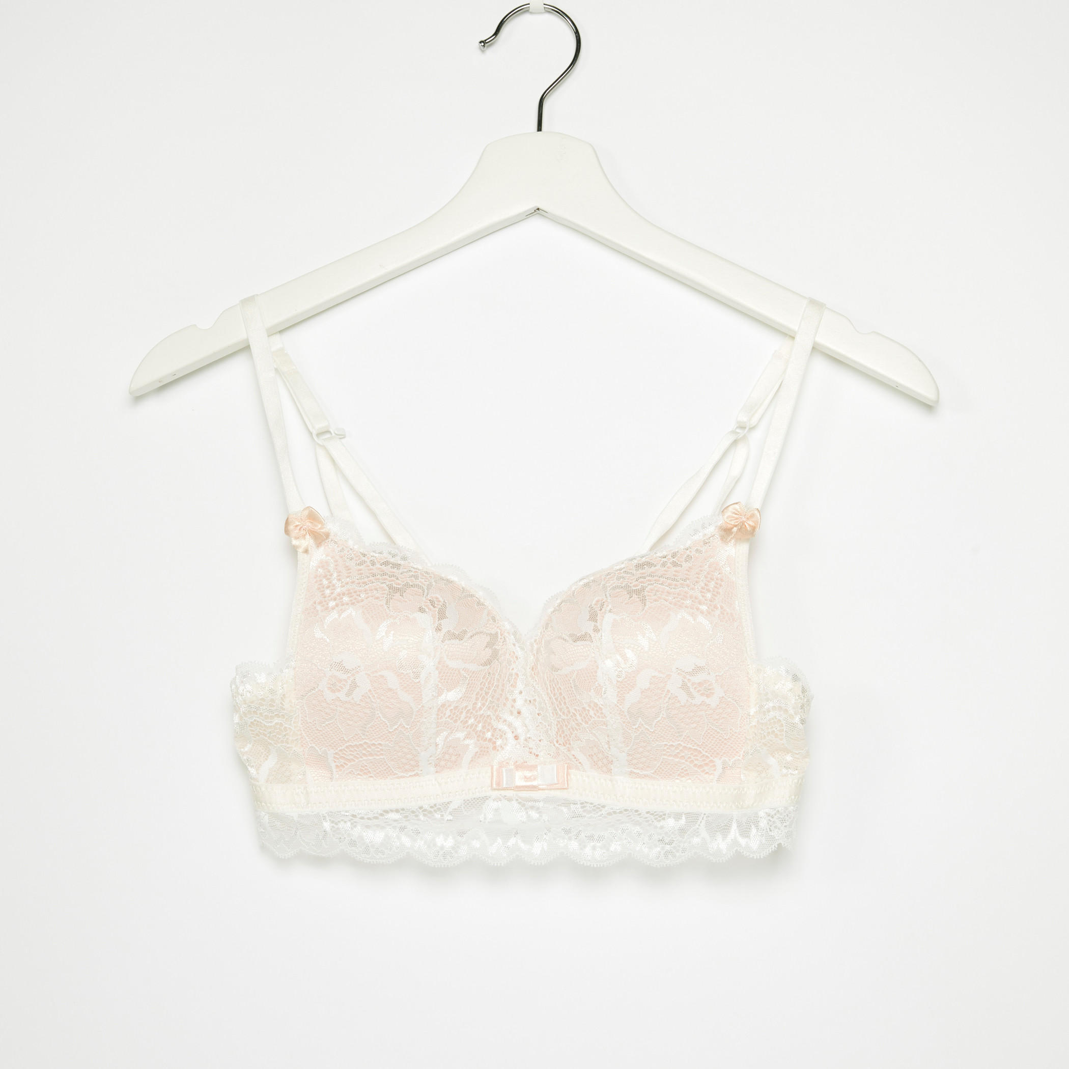 صدرية دانتيل مبطّنة مع سراويل بيكيني بتفاصيل صدفية-women-clothing-lingerie-lingeriesets-image-2