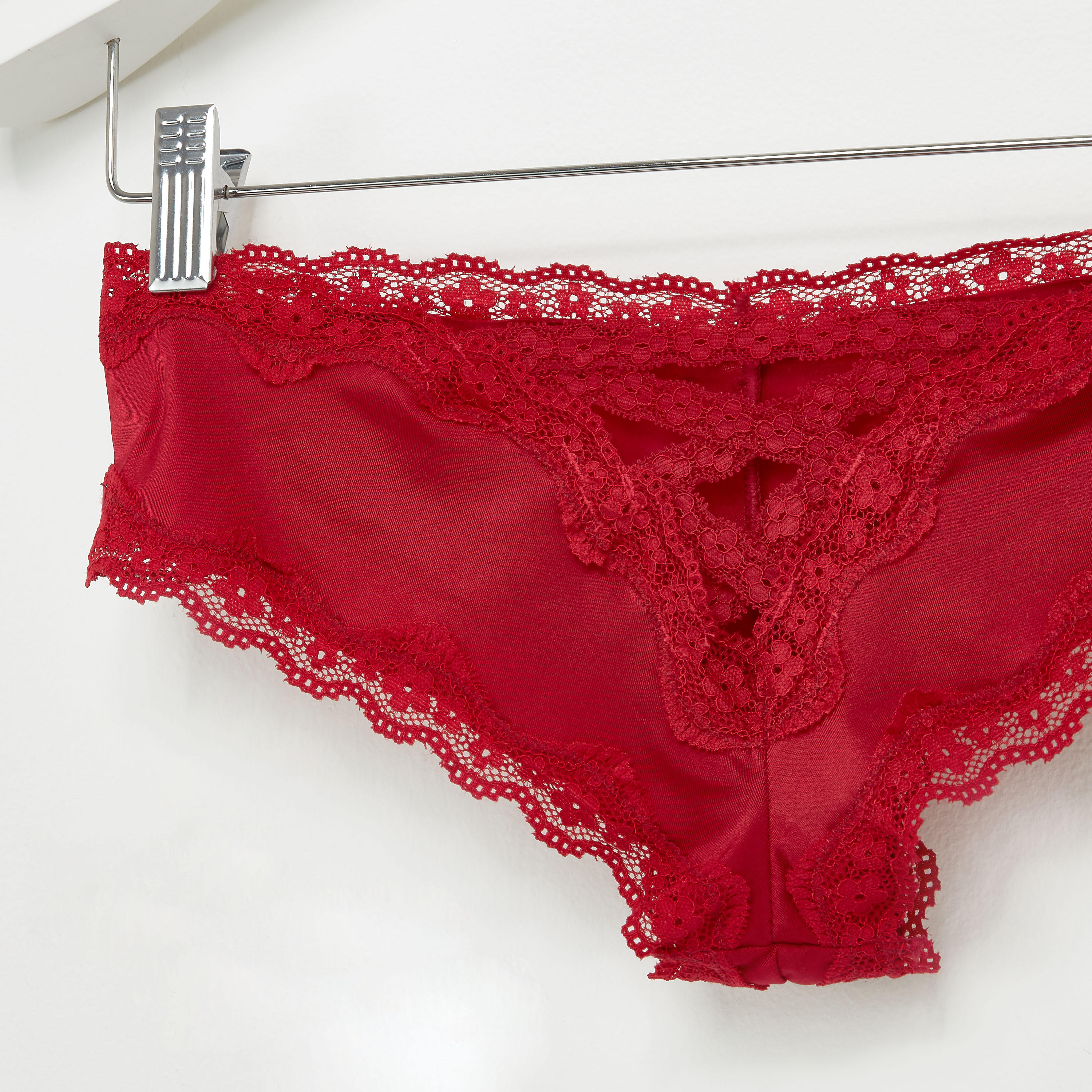 سراويل بوي شورت بتفاصيل دانتيل وأحزمة متقاطعة-women-clothing-lingerie-panties-image-2