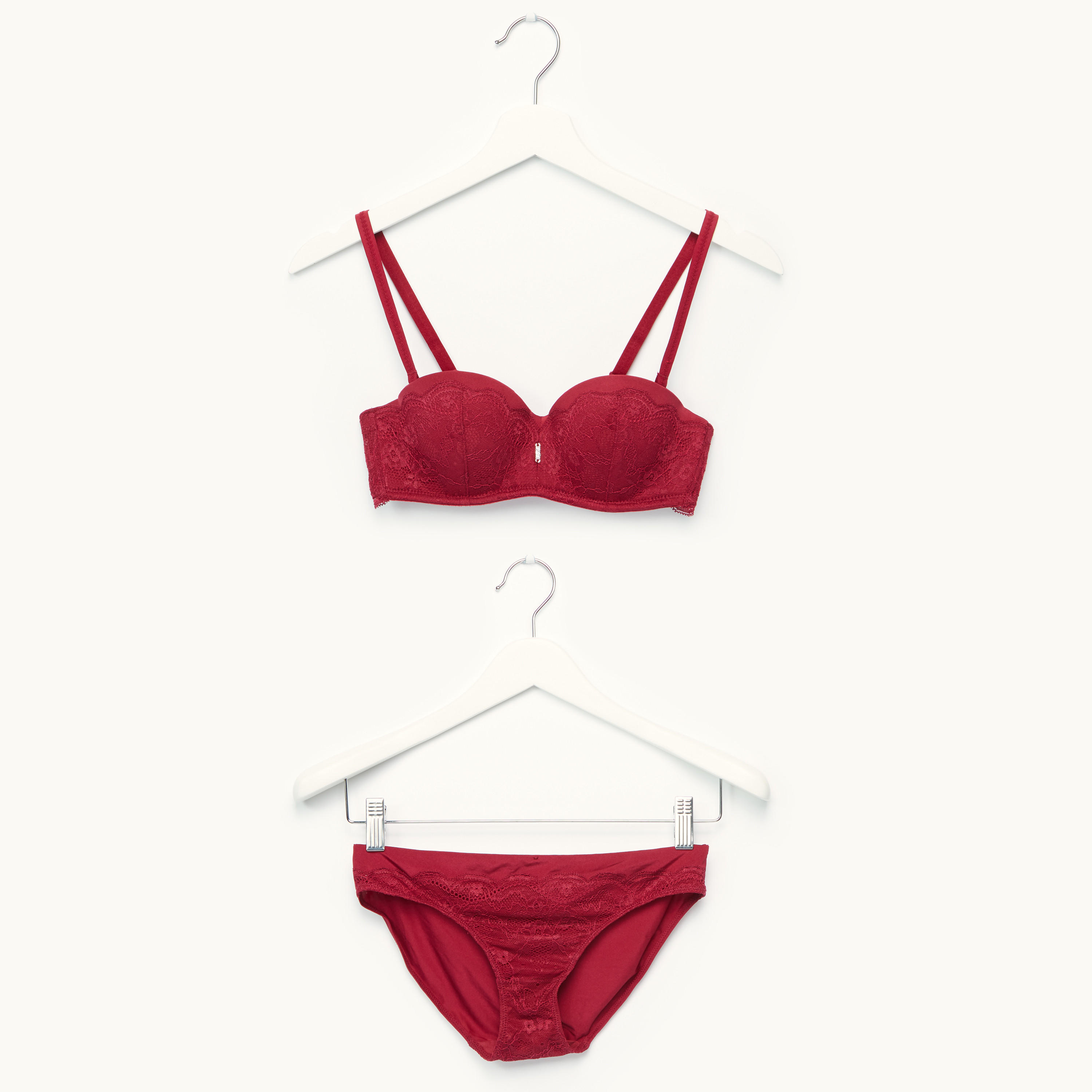 طقم سراويل داخلية وصدريّة مبطّنة بتفاصيل دانتيل-women-clothing-nightwear-pyjamas-longsets-image-1