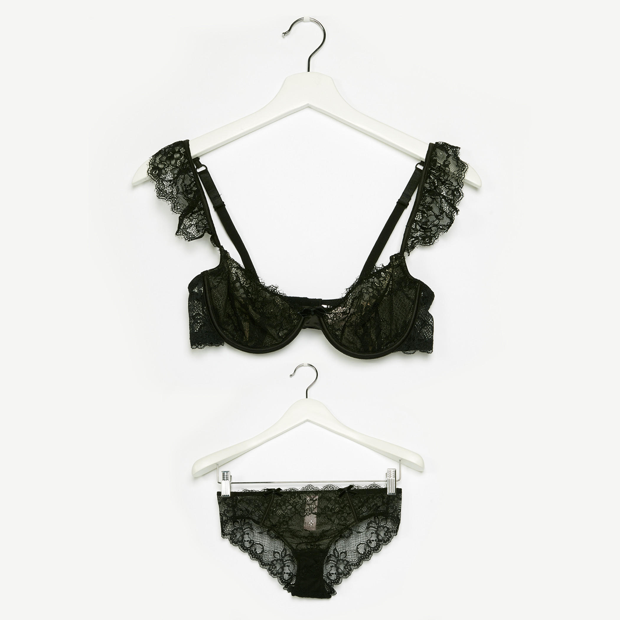 Lace Bra with Bikini Briefs-women-clothing-lingerie-lingeriesets-image-1