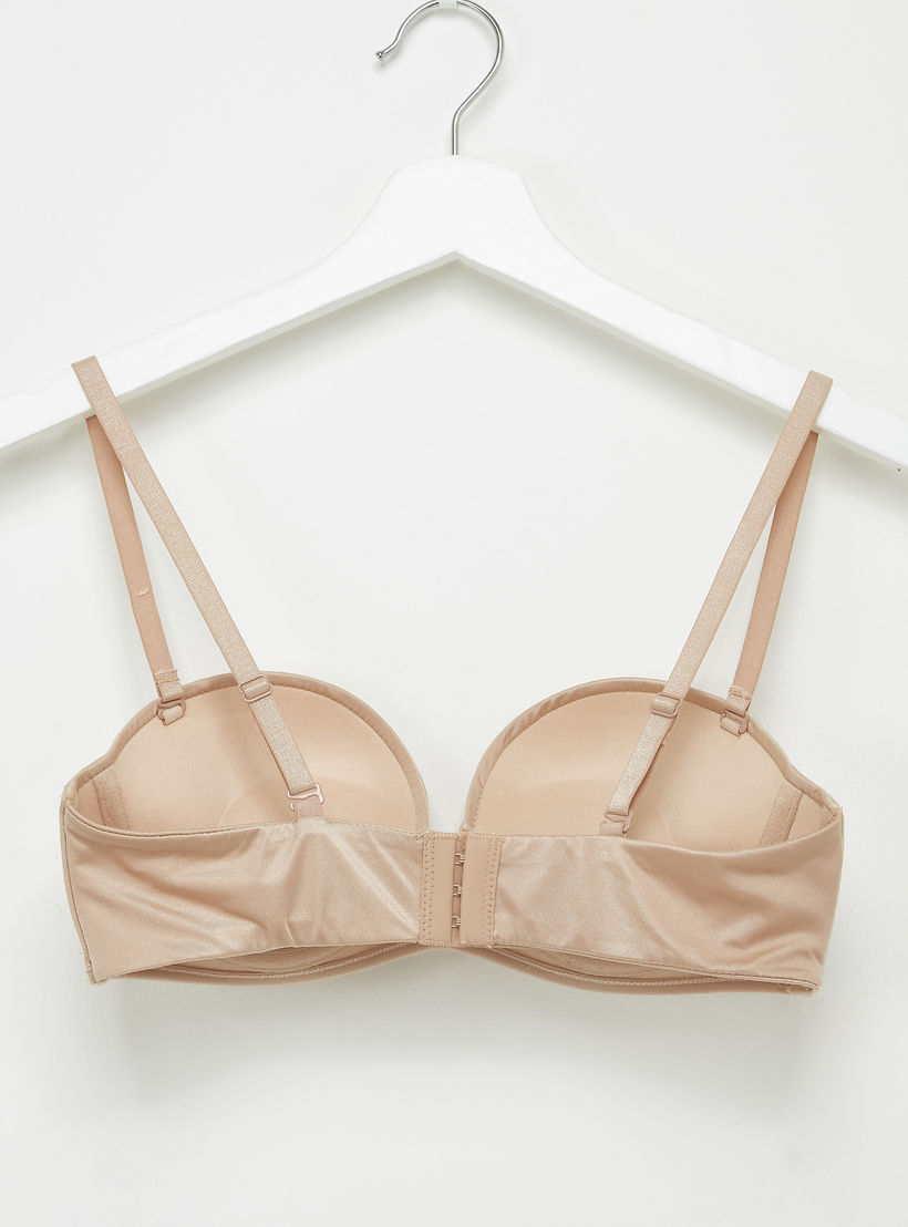 طقم سراويل داخلية وصدريّة مبطّنة بتفاصيل دانتيل-women-clothing-lingerie-lingeriesets-image-3