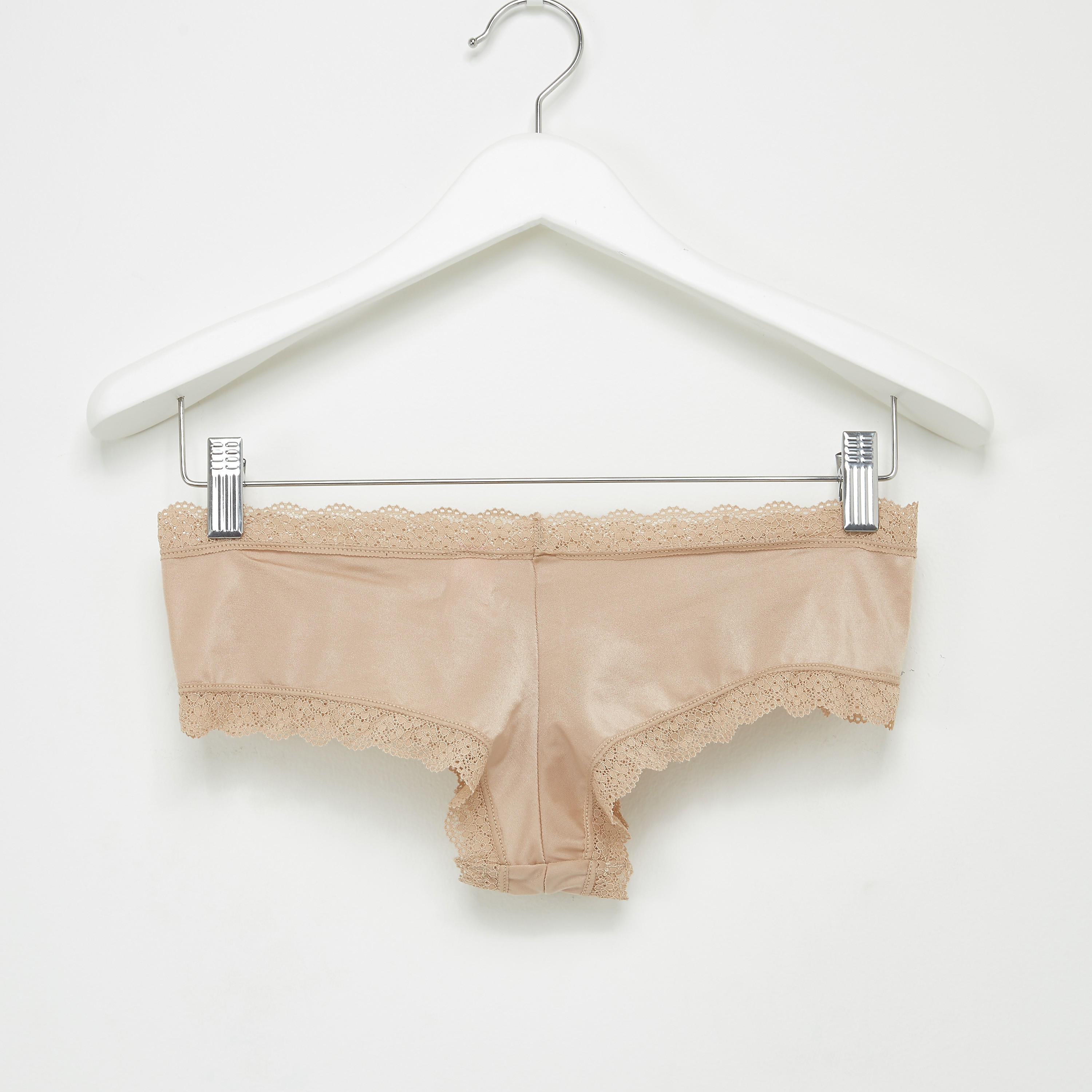 طقم سراويل داخلية وصدريّة مبطّنة بتفاصيل دانتيل-women-clothing-lingerie-lingeriesets-image-5