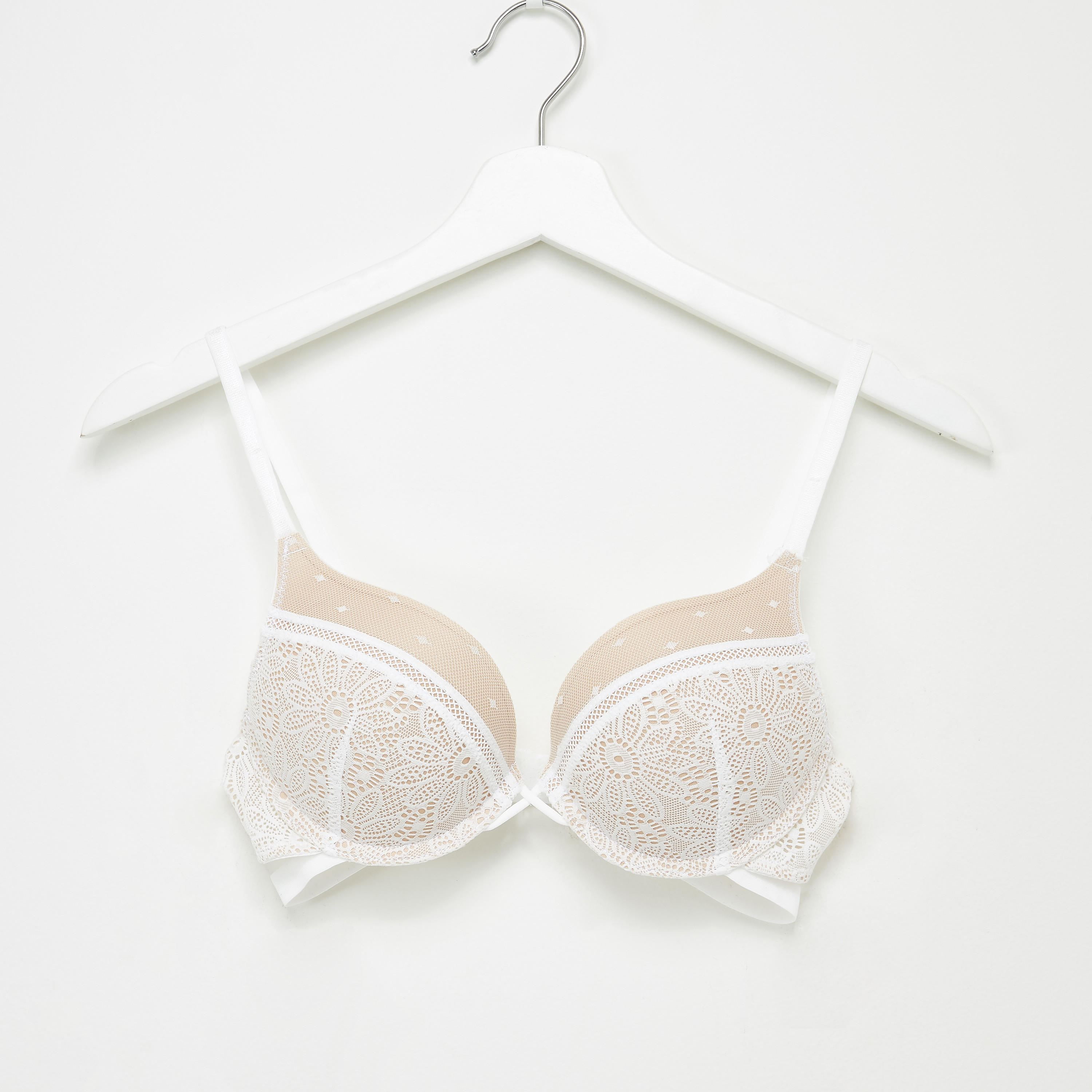 طقم سراويل داخلية وصدريّة بتفاصيل دانتيل-women-clothing-lingerie-lingeriesets-image-2
