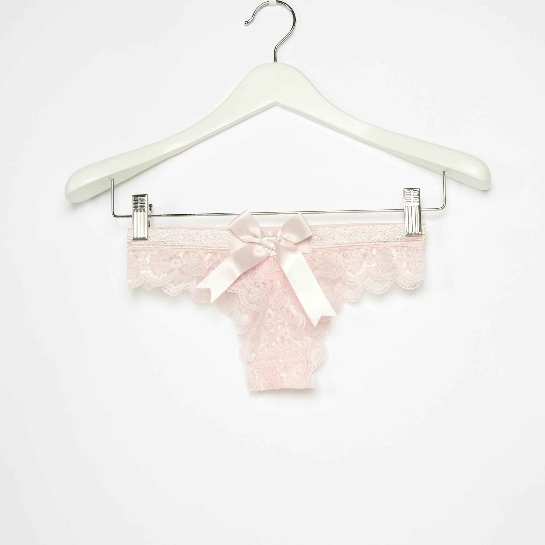 ثونج بفيونكة وتفاصيل دانتيل-women-clothing-lingerie-panties-image-2