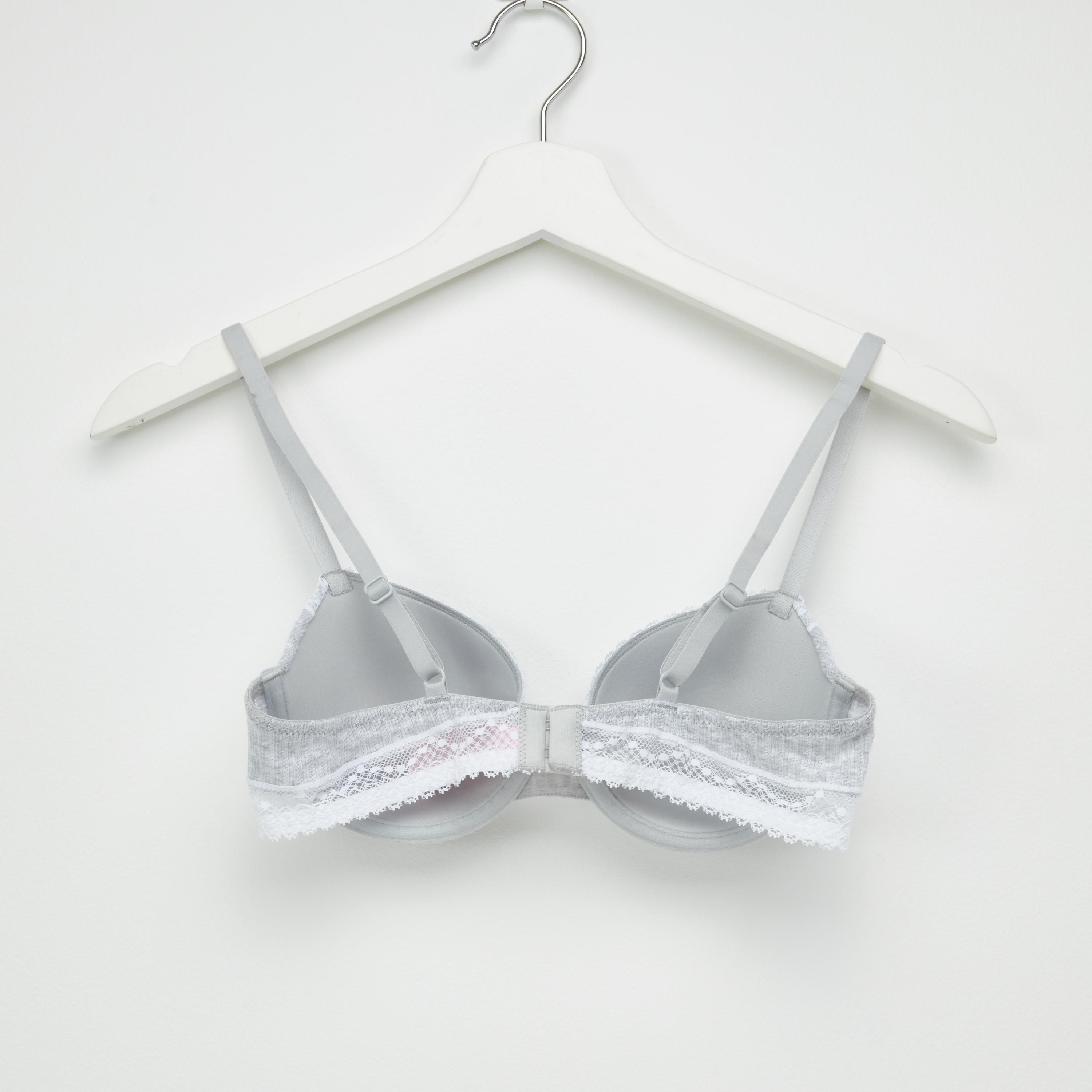 صدريّة مقلّمة بتفاصيل دانتيل وحمالات قابلة للتعديل-women-clothing-lingerie-bras-image-2