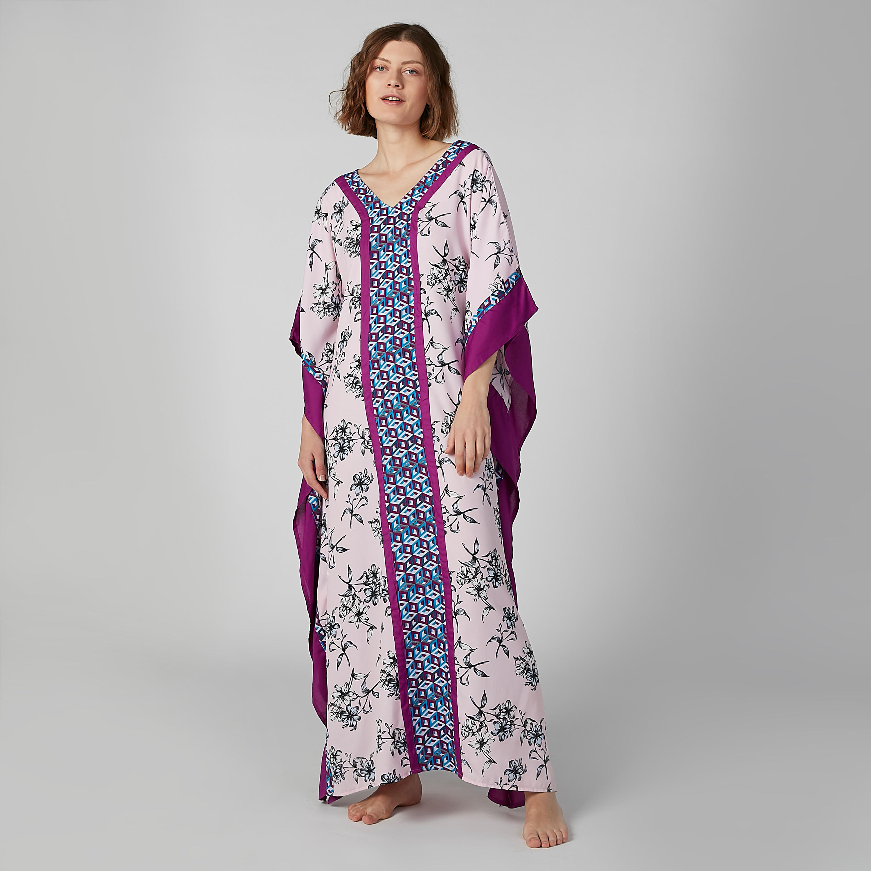 قميص نوم بأكمام 3/4 وياقة V وطبعات-women-clothing-nightwear-nighties-image-2