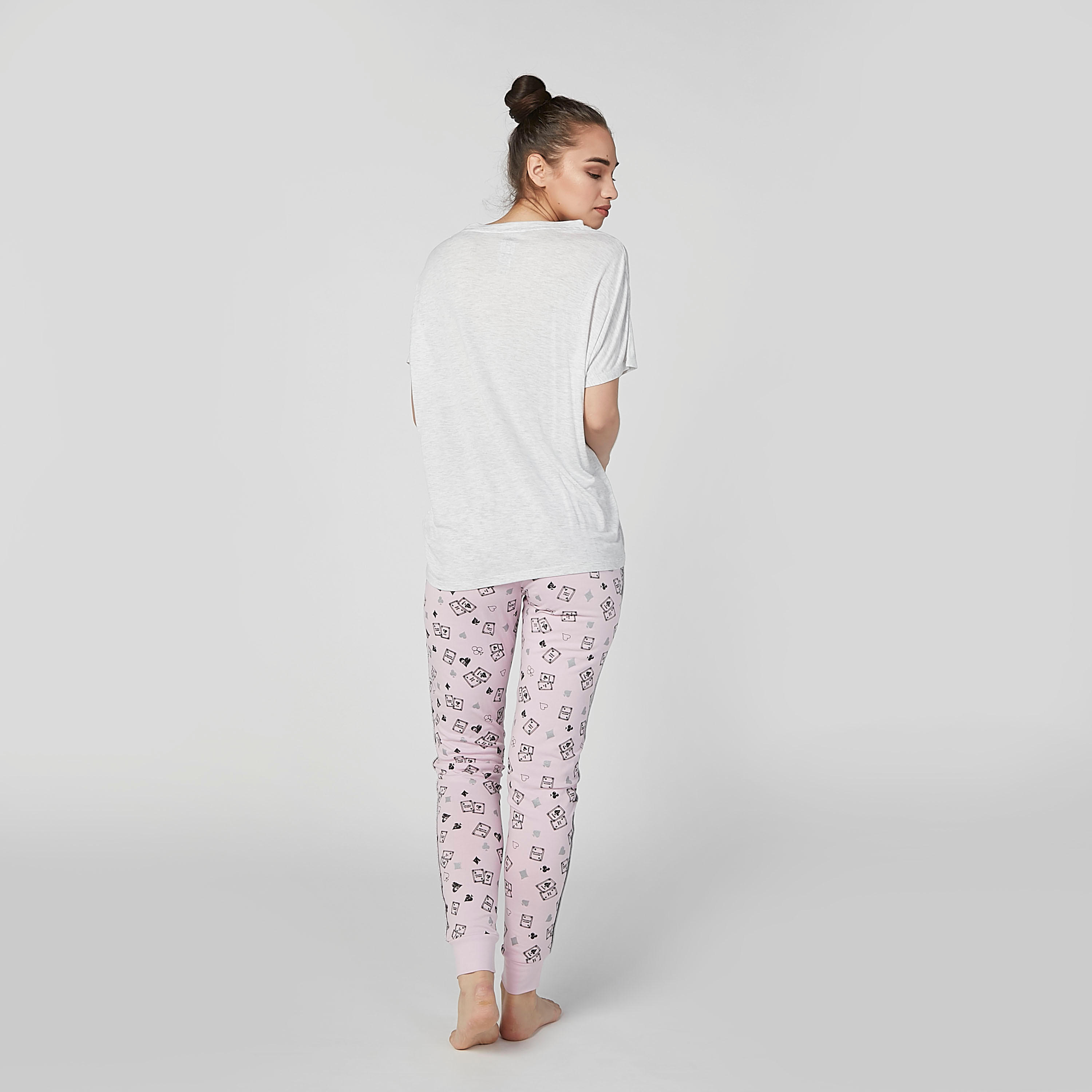 طقم بنطال رياضي طويل وتيشيرت بياقة مستديرة وطبعات-women-clothing-nightwear-pyjamas-longsets-image-4