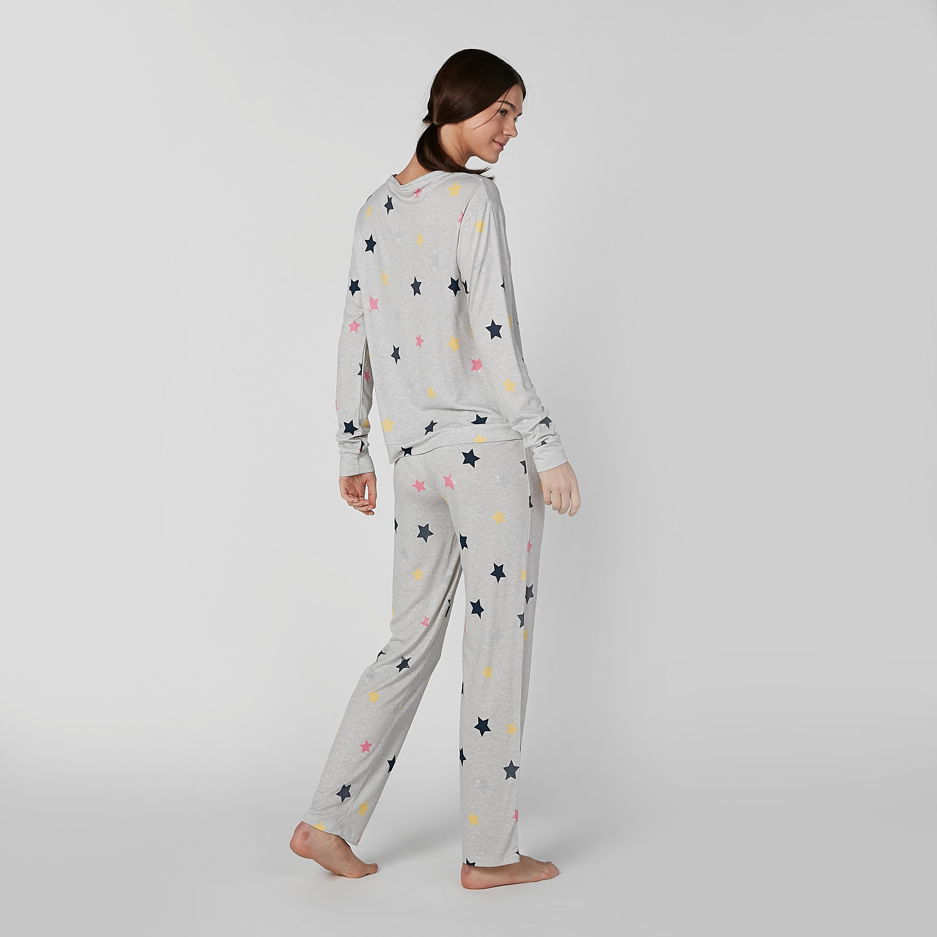 طقم بنطال بيجاما طويل وتيشيرت بأكمام طويلة وطبعات-women-clothing-nightwear-pyjamas-longsets-image-3