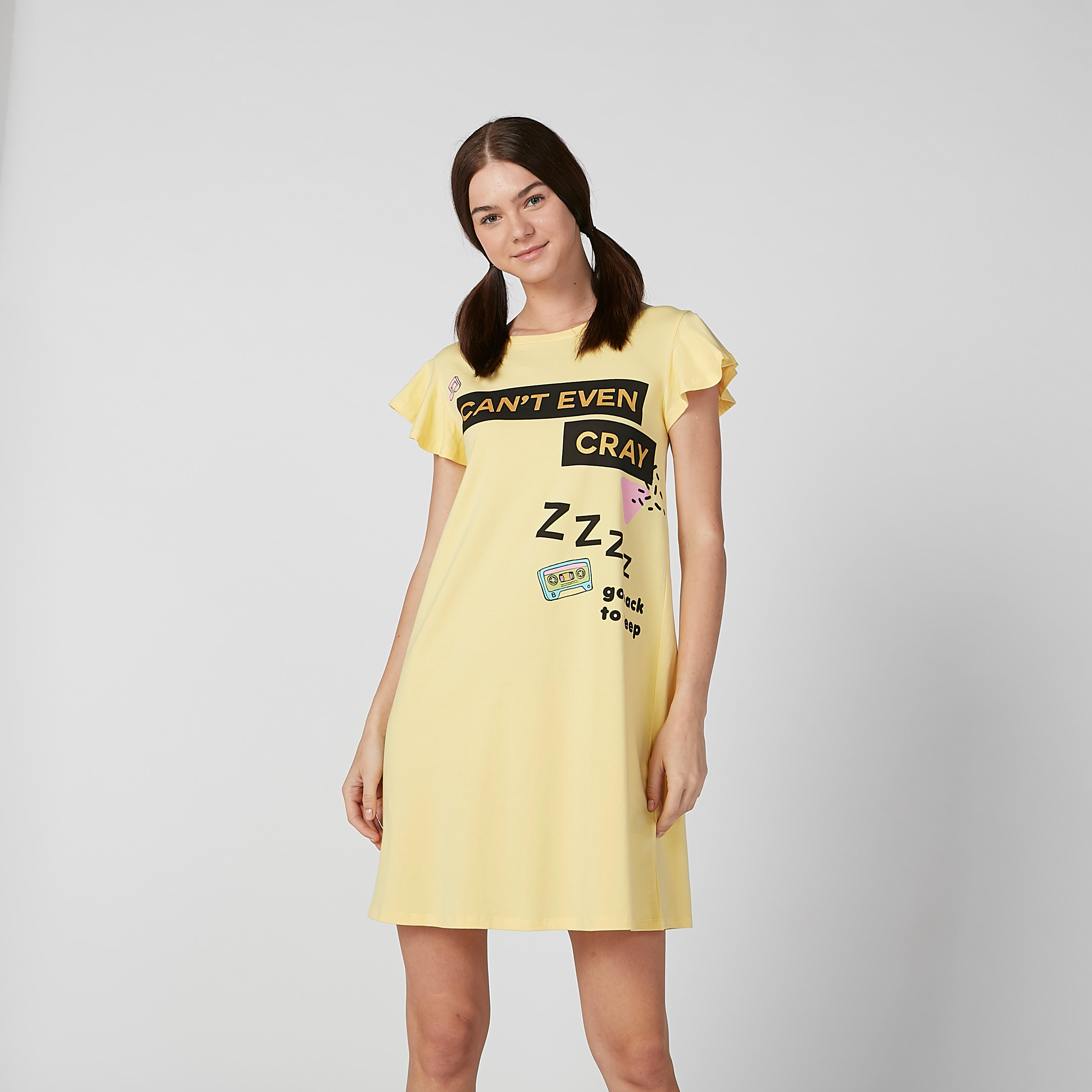 قميص نوم بياقة مستديرة وأكمام قصيرة وطبعات - طقم من قطعتين-women-clothing-nightwear-nighties-image-2