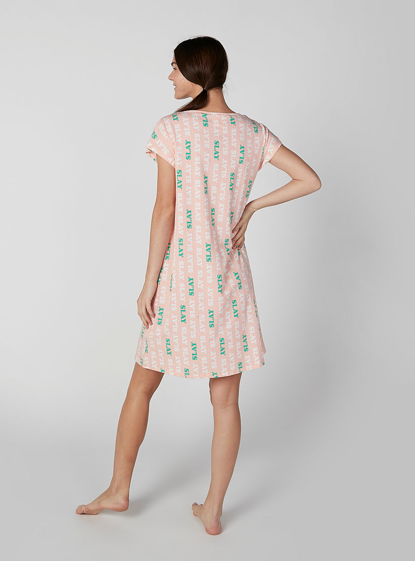 قميص نوم بياقة مستديرة وأكمام قصيرة وطبعات - طقم من قطعتين-women-clothing-nightwear-nighties-image-5