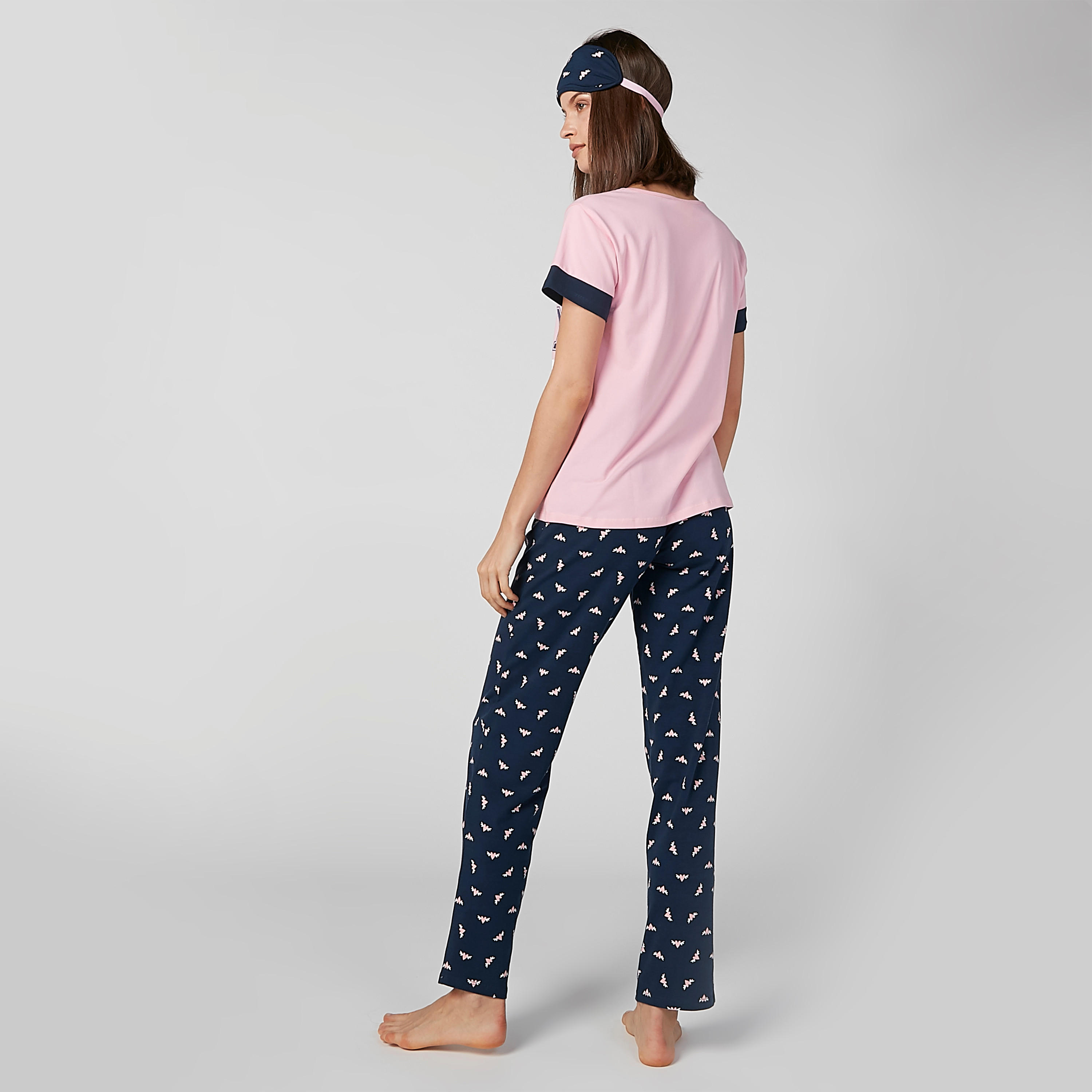 طقم ملابس نوم من 3 قطع بطبعات-women-clothing-nightwear-pyjamas-longsets-image-1