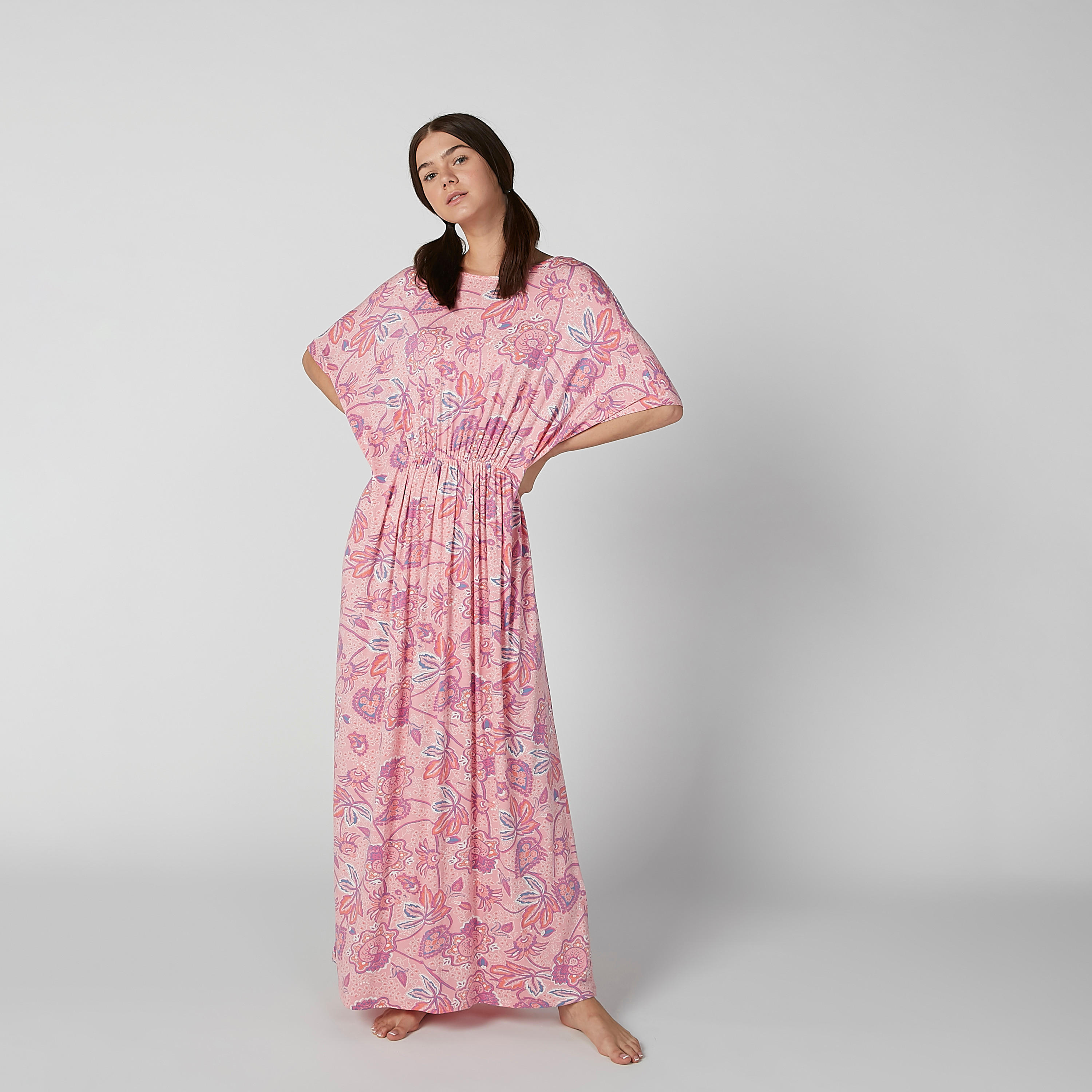قميص نوم إيه لاين طويل بأكمام 3/4 وطبعات زهرية-women-clothing-nightwear-nighties-image-1
