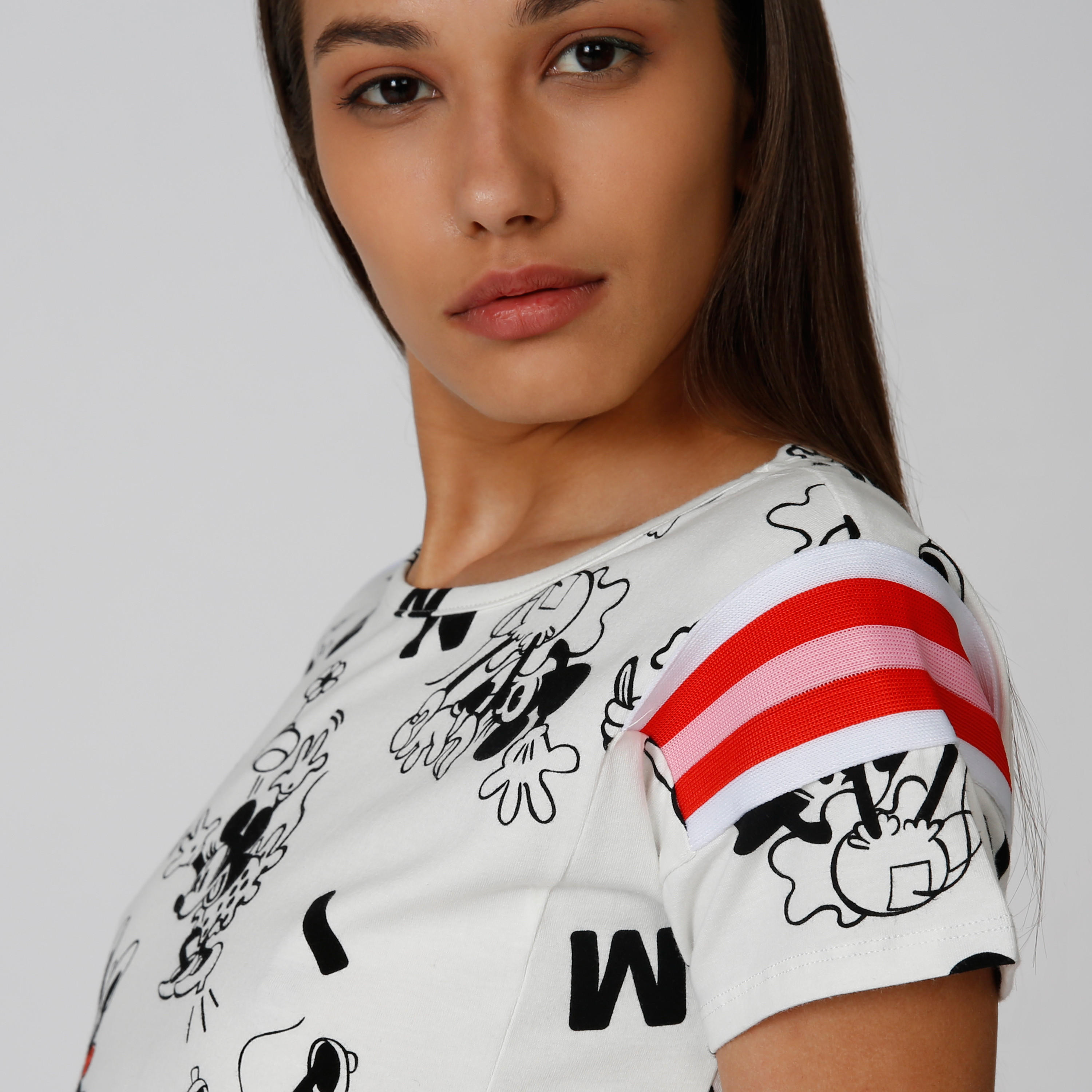 تيشيرت بياقة مستديرة وأكمام قصيرة وطبعات ميني ماوس-women-clothing-nightwear-pyjamas-longsets-image-5