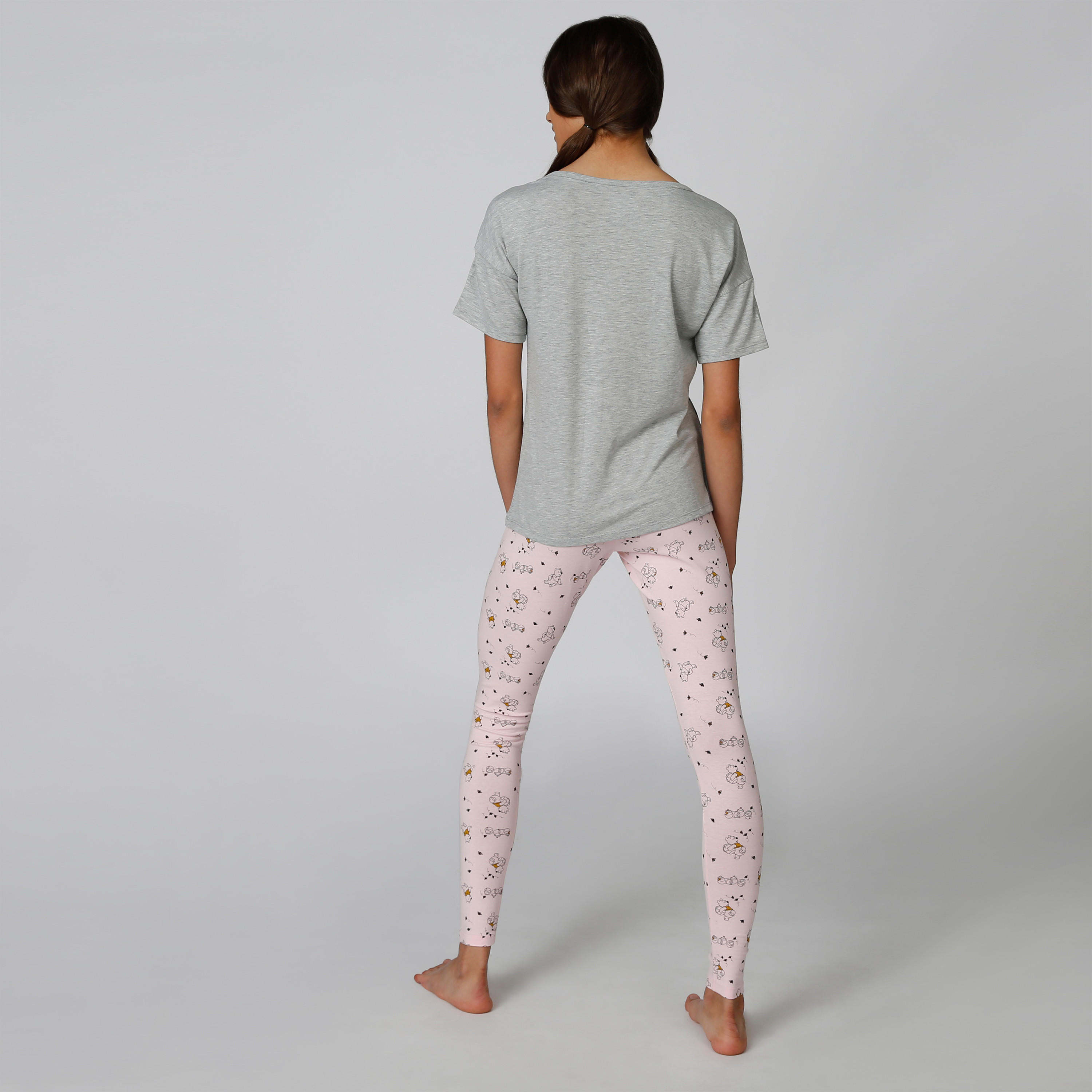 طقم بنطلون بيجاما وتيشيرت بياقة مستديرة وطبعات ويني ذا بو-women-clothing-nightwear-pyjamas-longsets-image-2