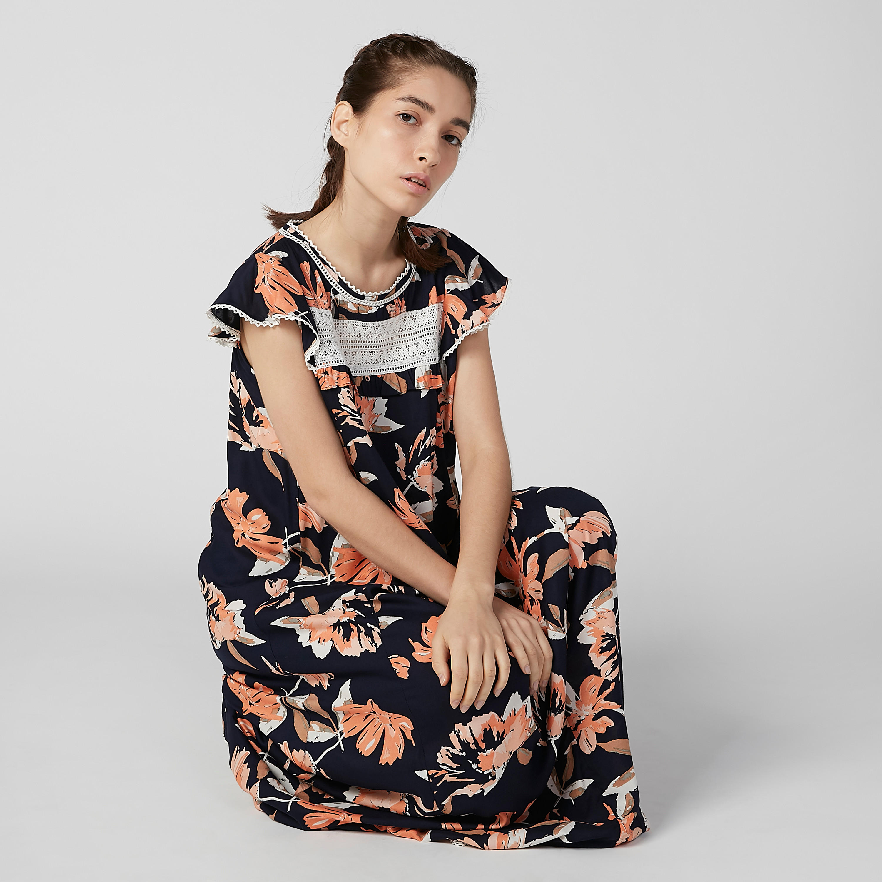 قميص نوم ماكسي بأكمام كاب وطبعات-women-clothing-nightwear-nighties-image-1