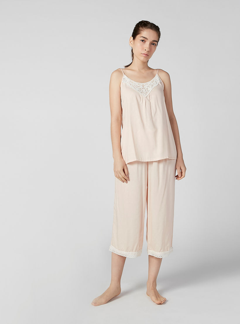 Lace Detail Sleeveless Top with Capris-women-clothing-nightwear-pyjamas-longsets-image-3