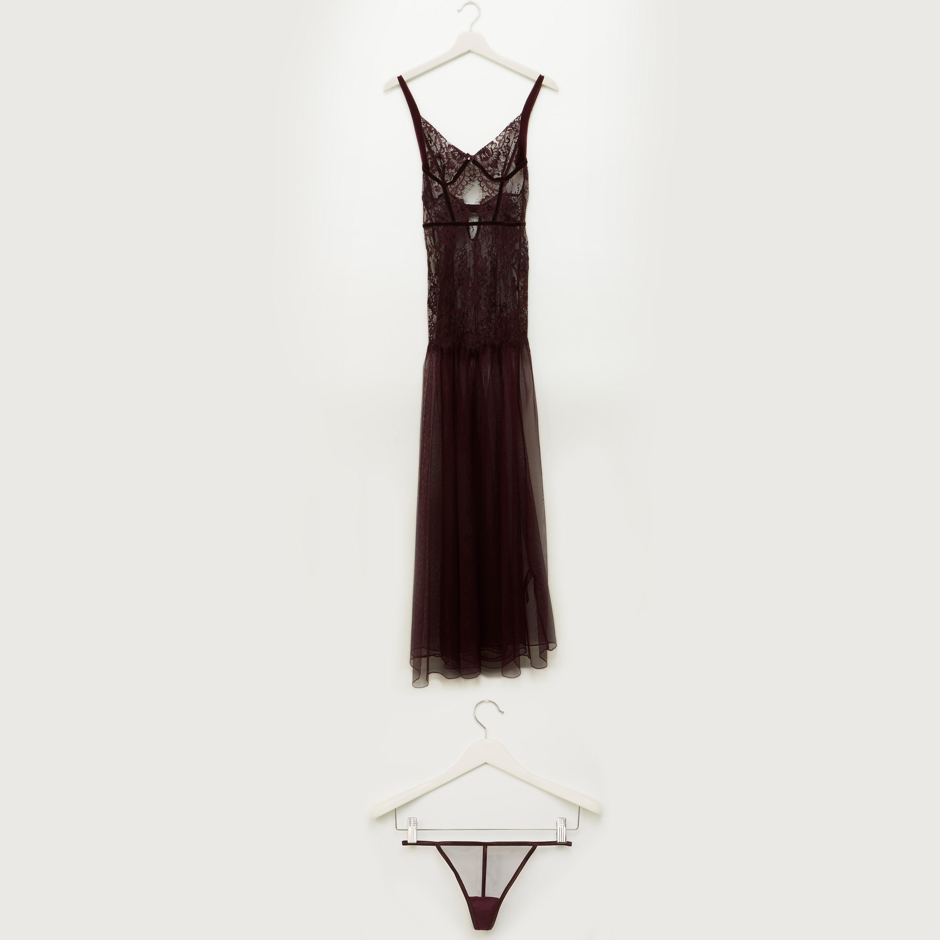 قميص نوم دانتيل طويل مع ثونج-women-clothing-lingerie-babydollsandbodysuits-image-1