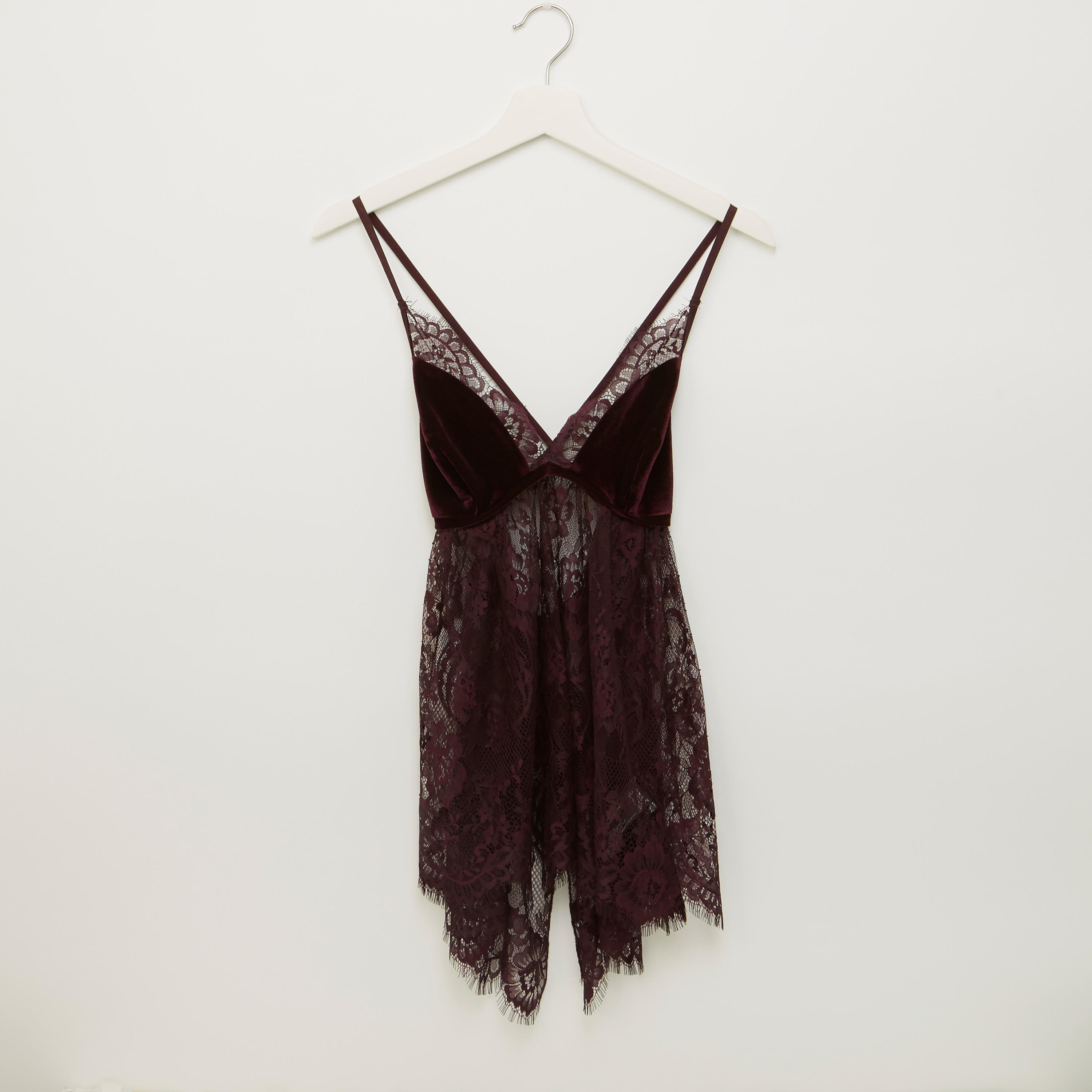 قميص نوم دانتيل بياقة V مع ثونج-women-clothing-nightwear-pyjamas-longsets-image-2