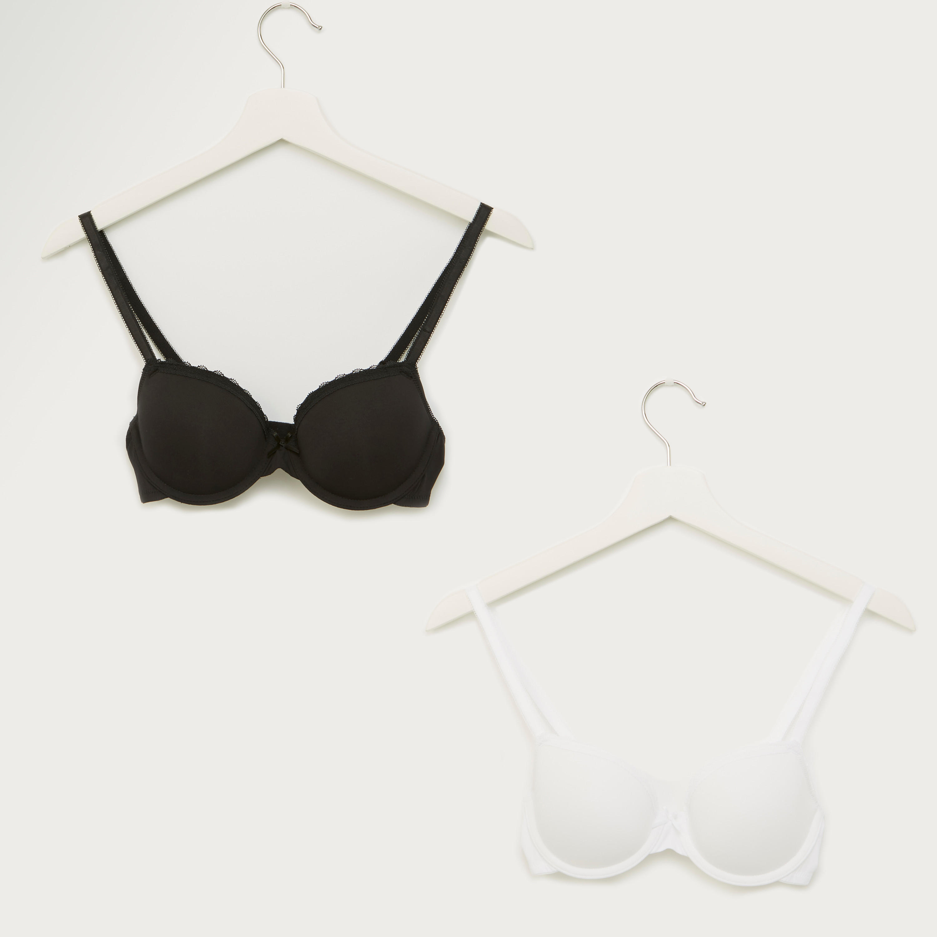 صدريّة سادة مبطّنة بمشبك إغلاق ناعم - طقم من قطعتين-women-clothing-lingerie-bras-image-1