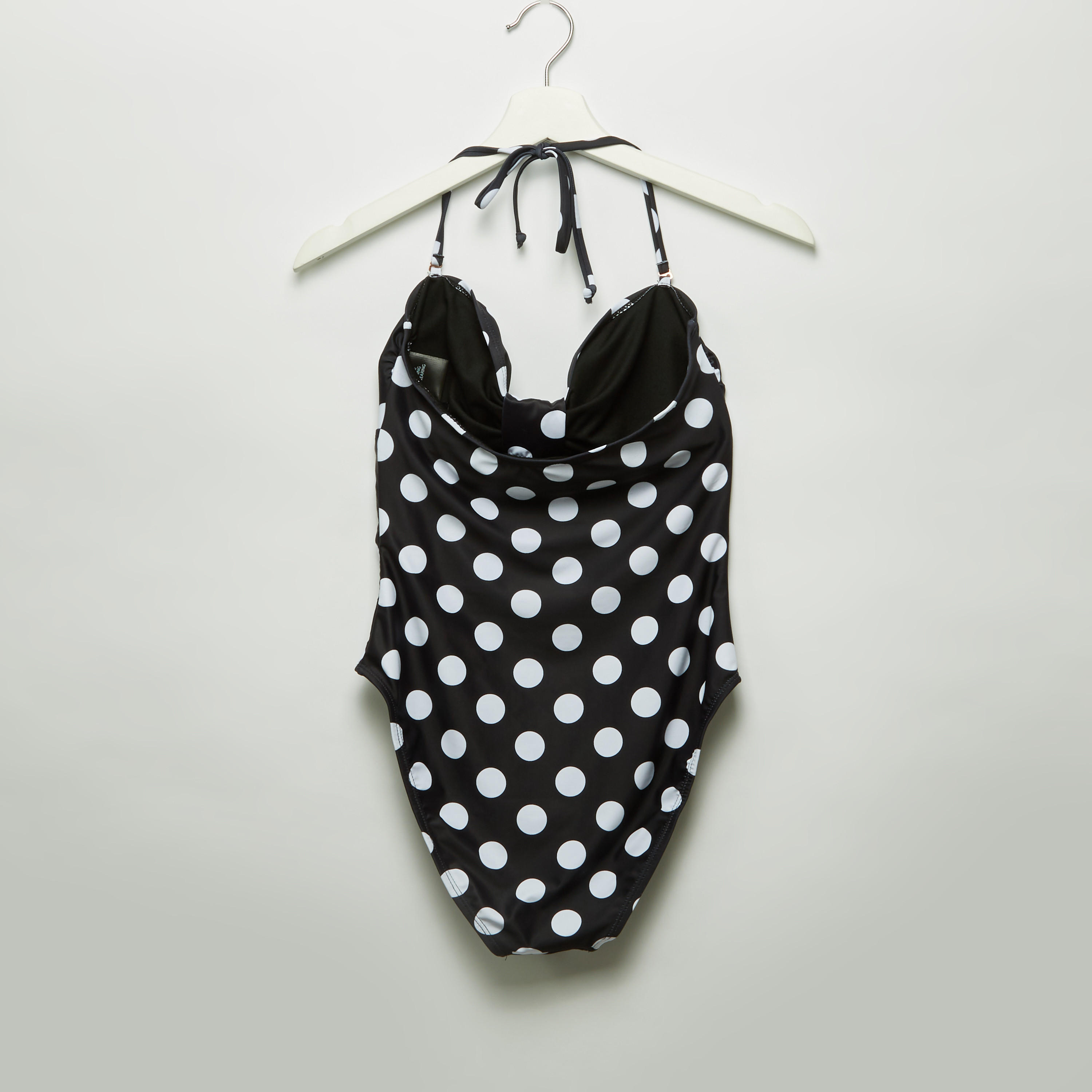 بدلة سباحة بياقة هالتر ورباط وطبعات منقّطة-women-clothing-swimandbeach-swimsuits-image-3