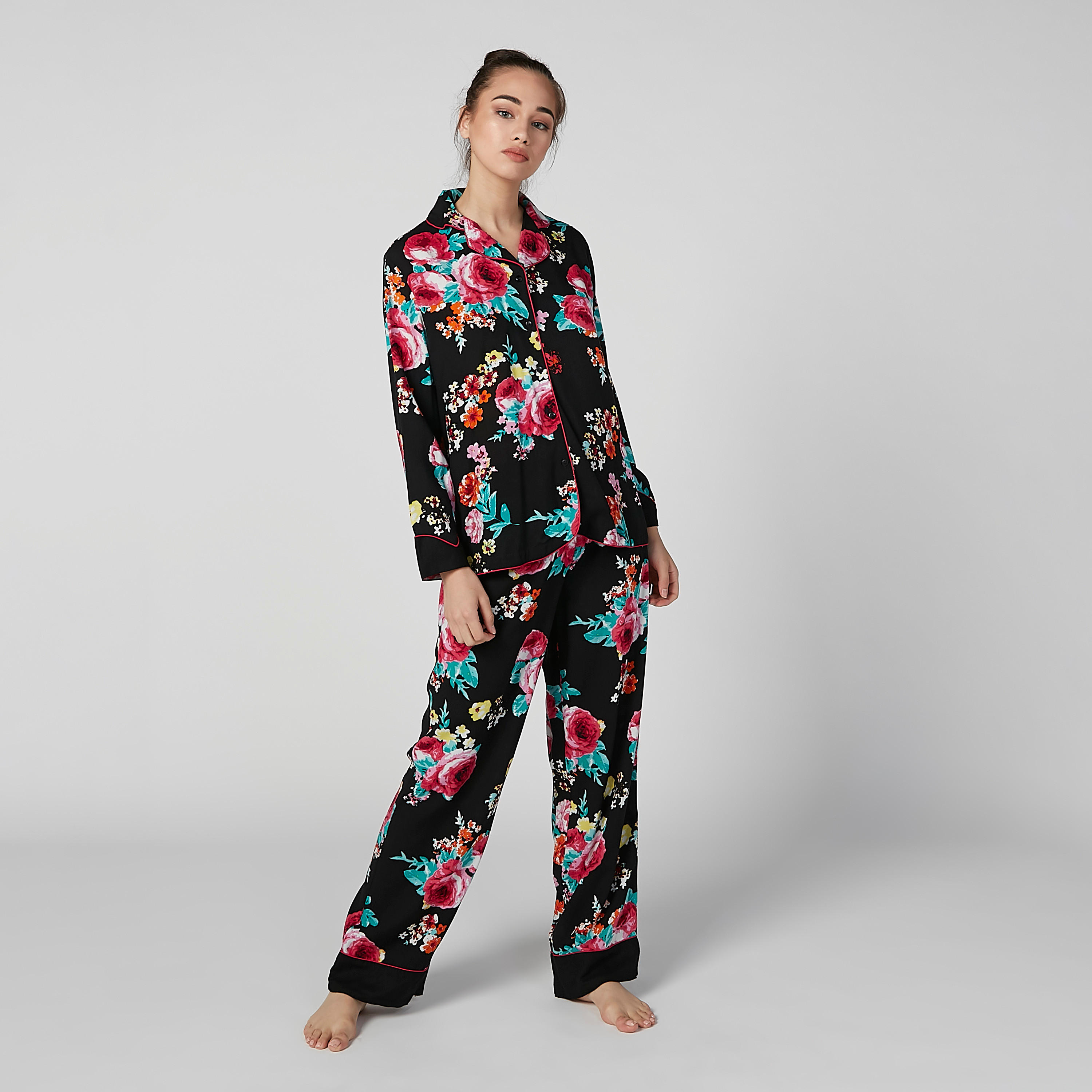 طقم بنطال بيجاما طويل وقميص بأكمام طويلة وطبعات زهرية-women-clothing-nightwear-pyjamas-longsets-image-2